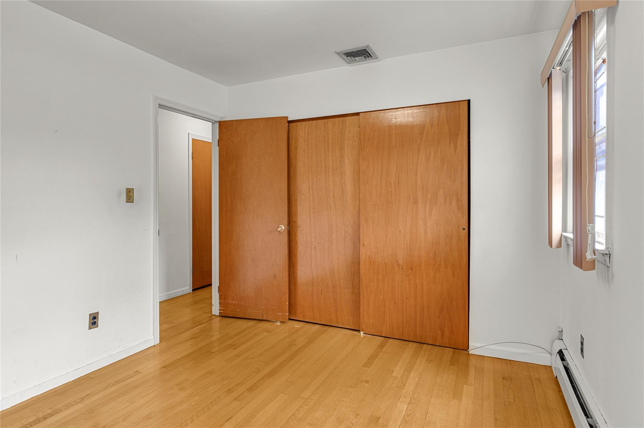 15 Pinelawn Avenue Property Photo 12