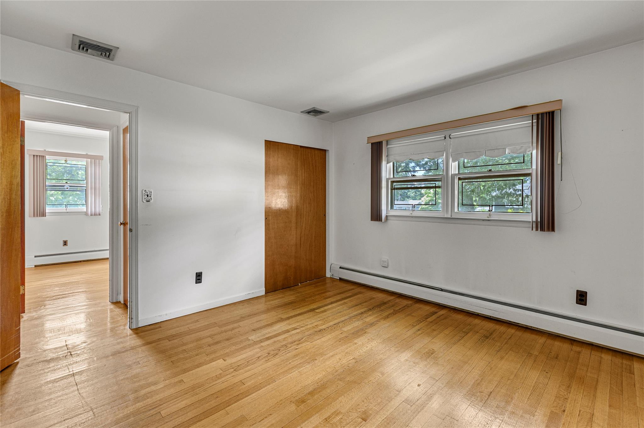 15 Pinelawn Avenue Property Photo 14