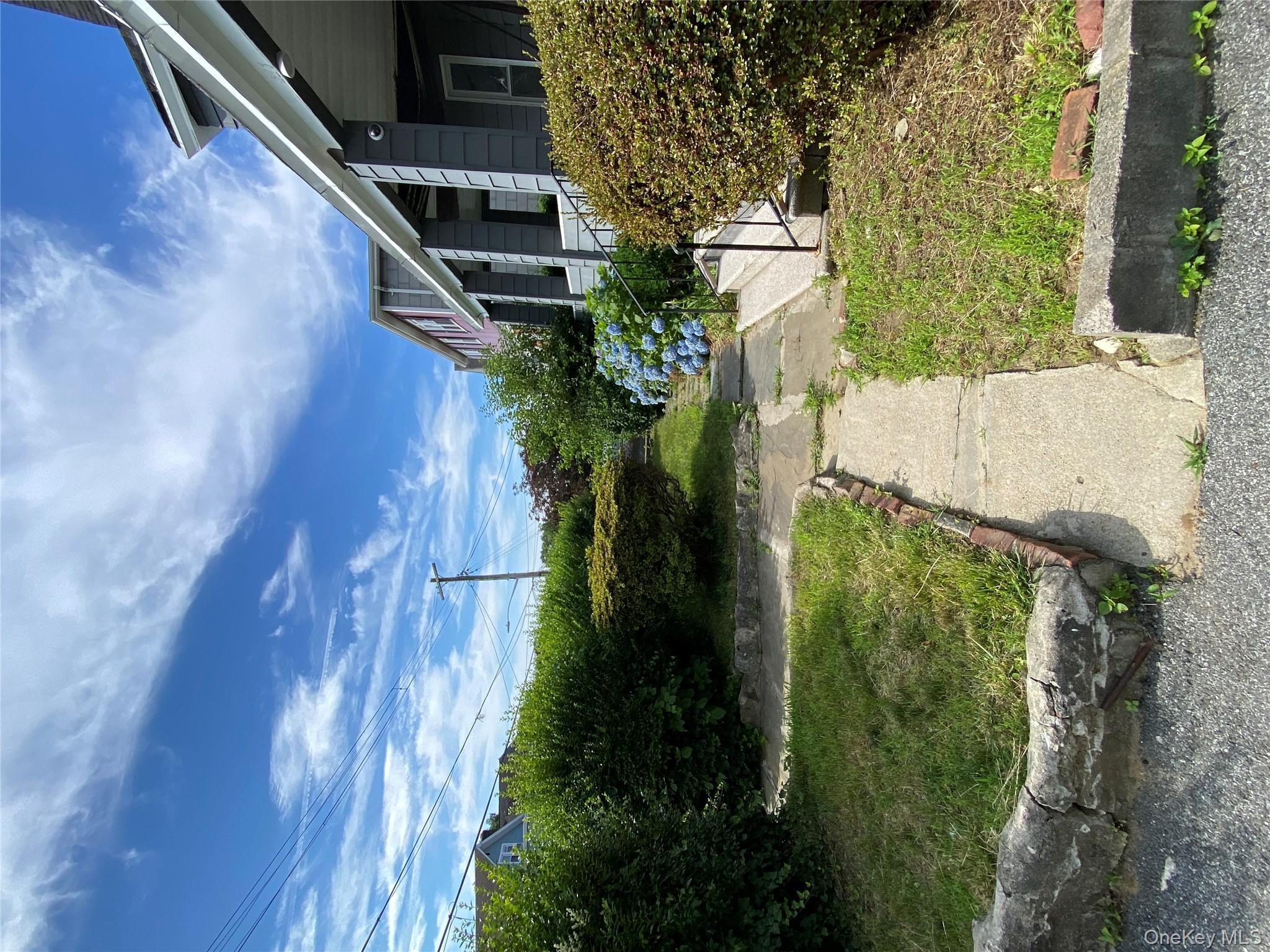 416 Highland Avenue Property Photo 3