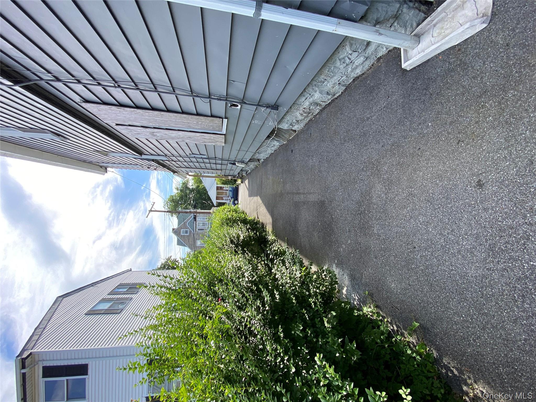 416 Highland Avenue Property Photo 5