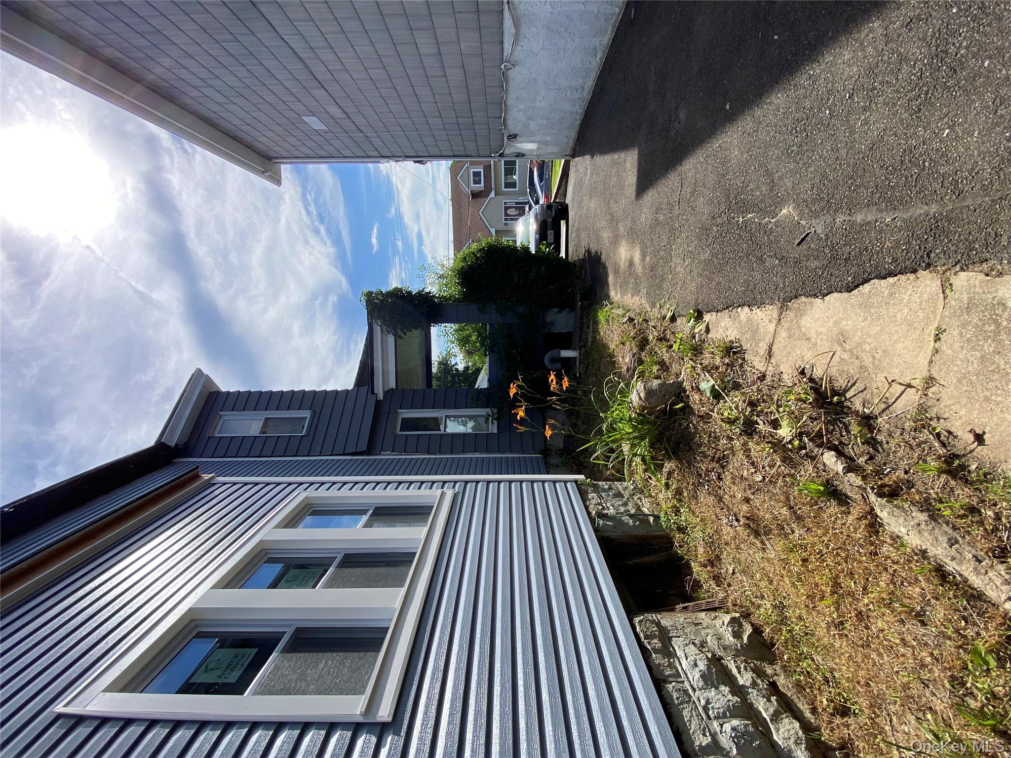416 Highland Avenue Property Photo 9