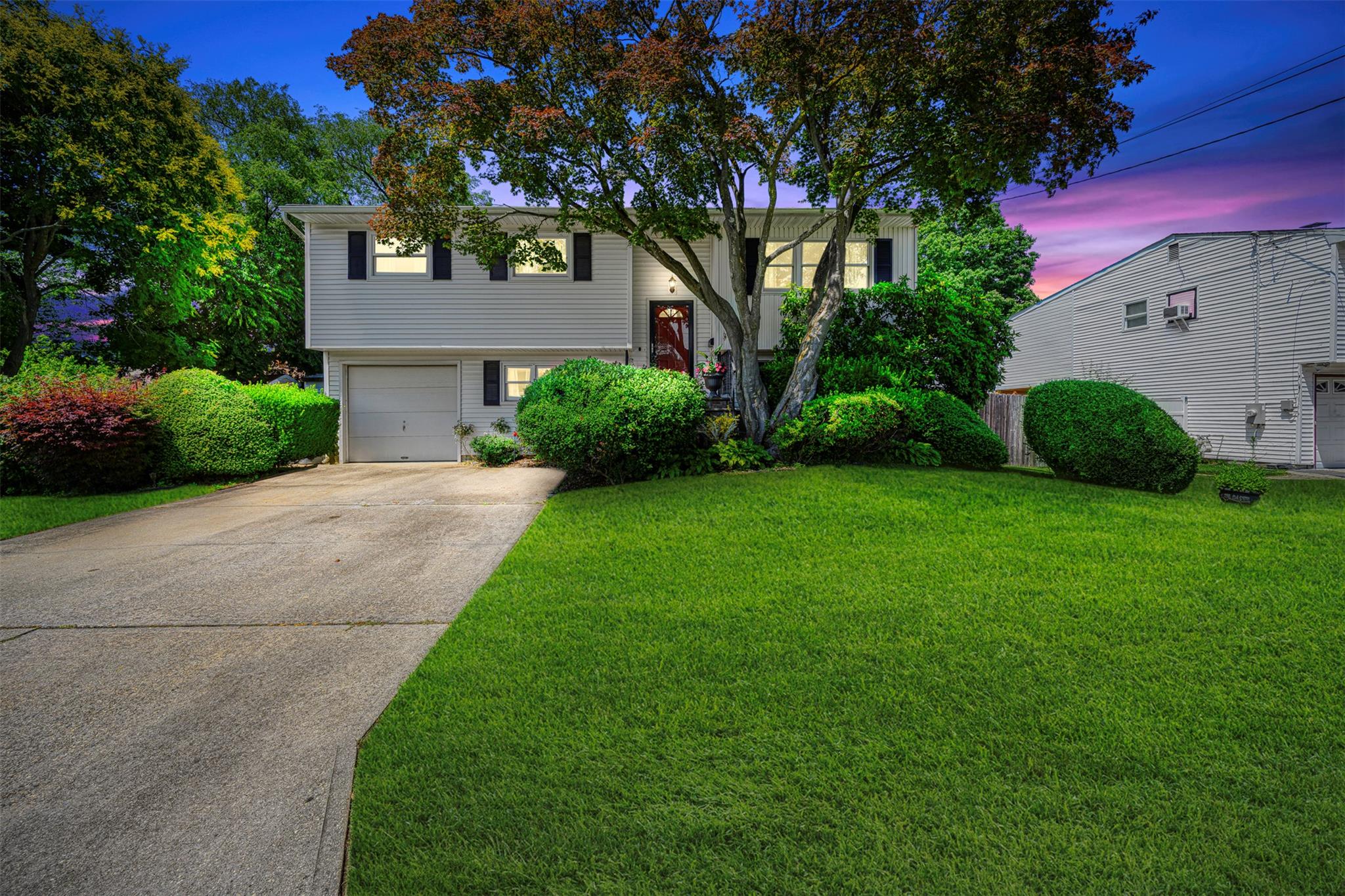 27 Douglass Street Property Photo 1