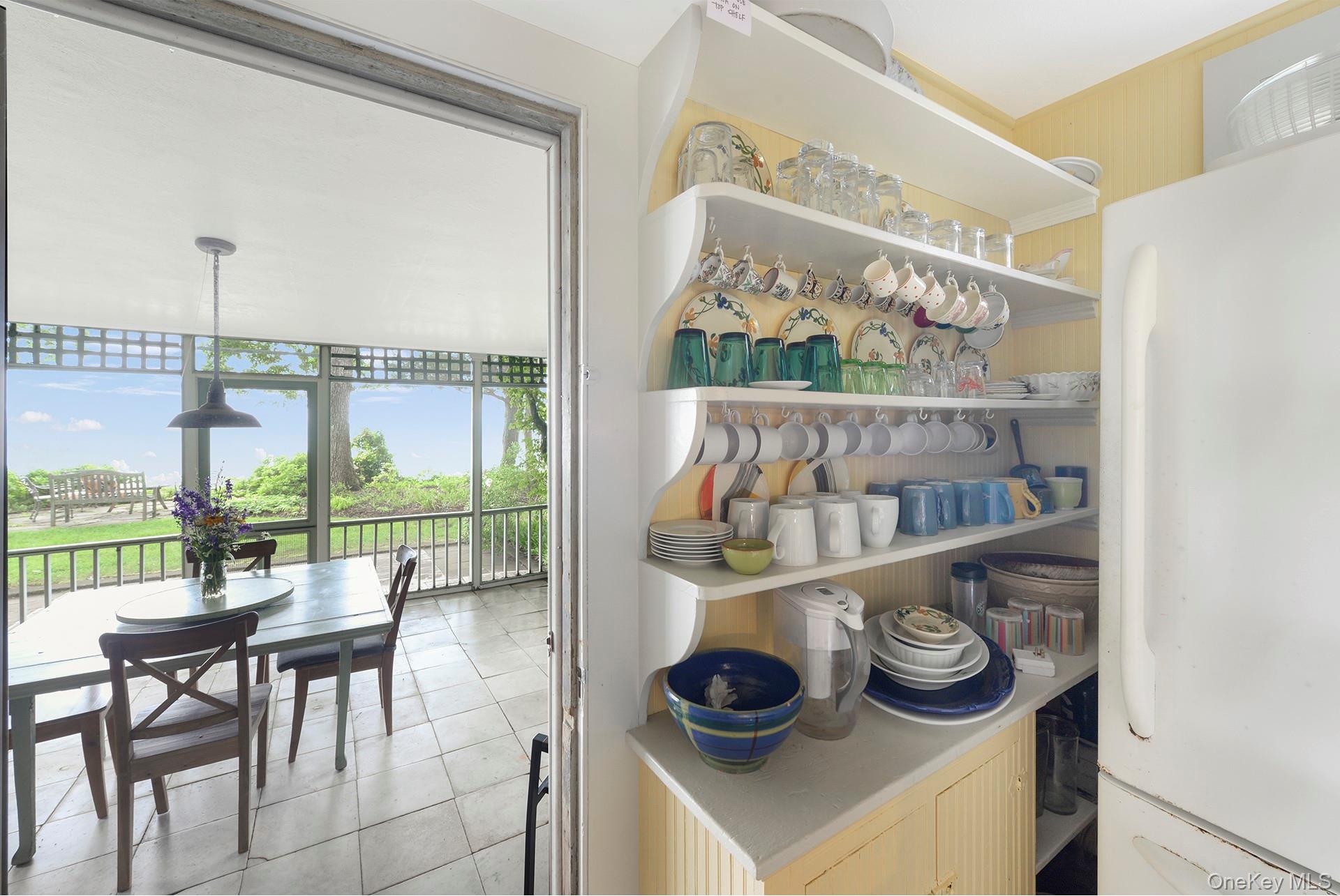 884636 Property Photo 8