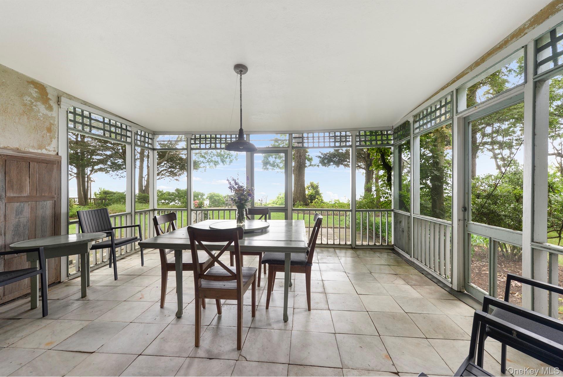 884636 Property Photo 9