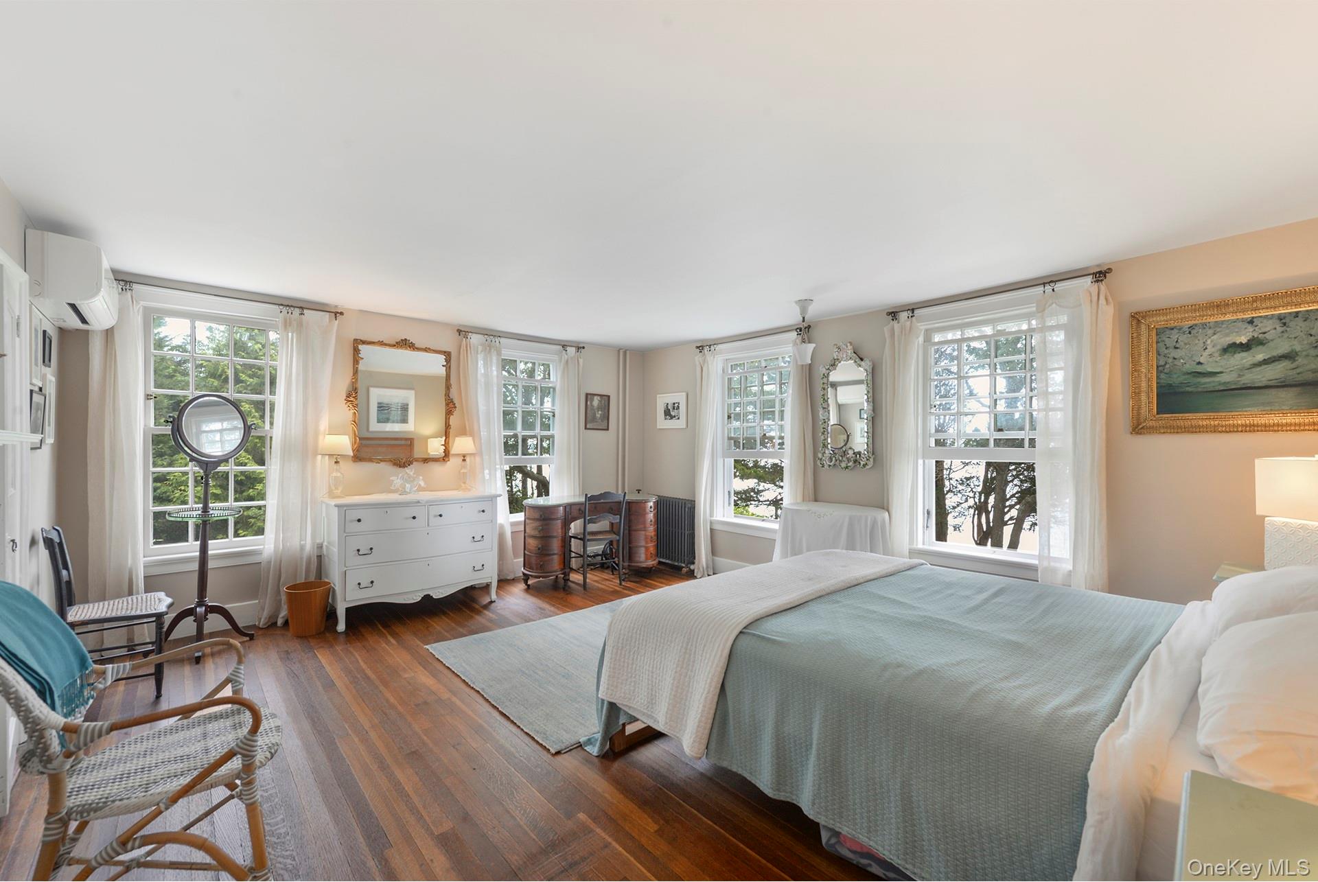 884636 Property Photo 12