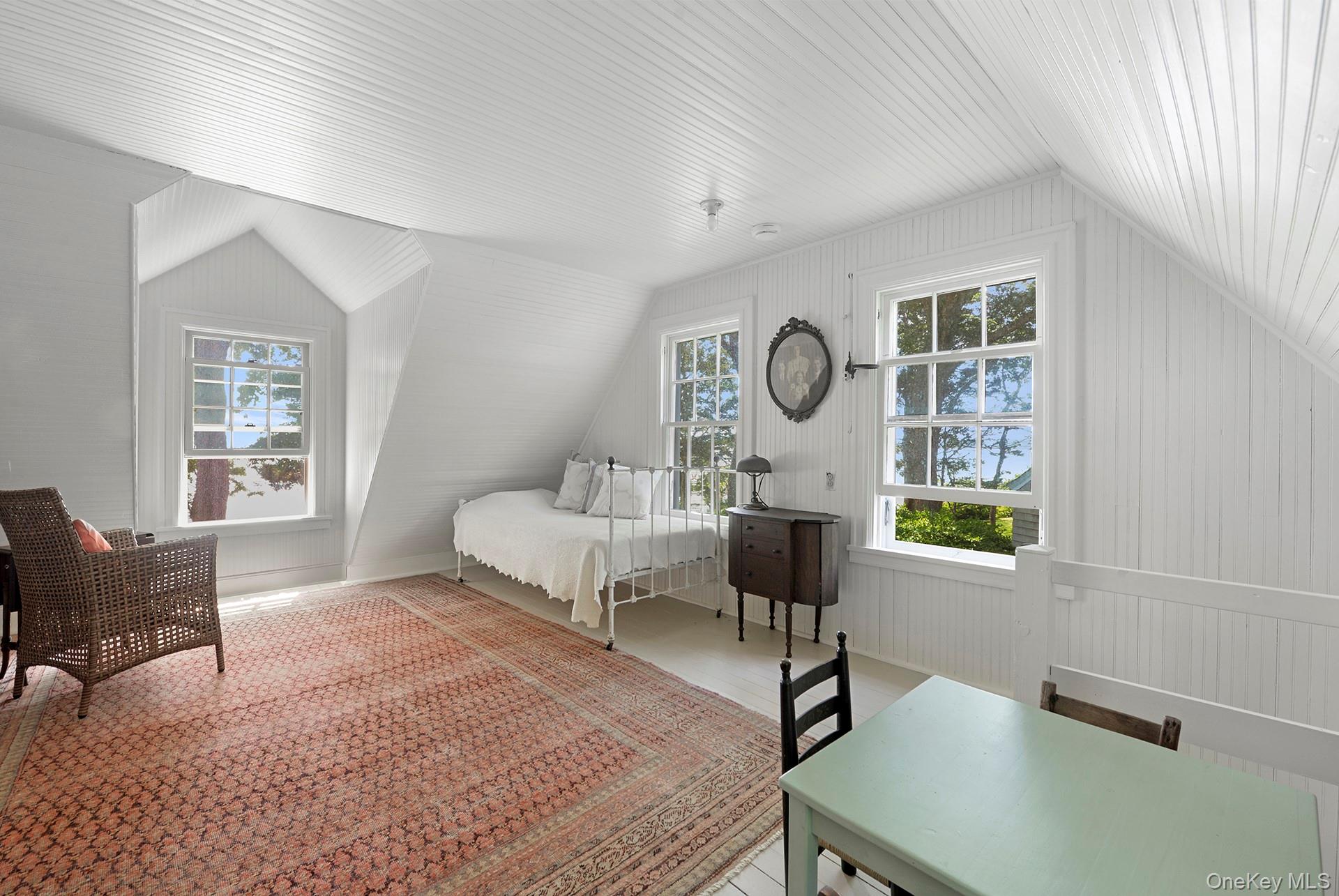 884636 Property Photo 19