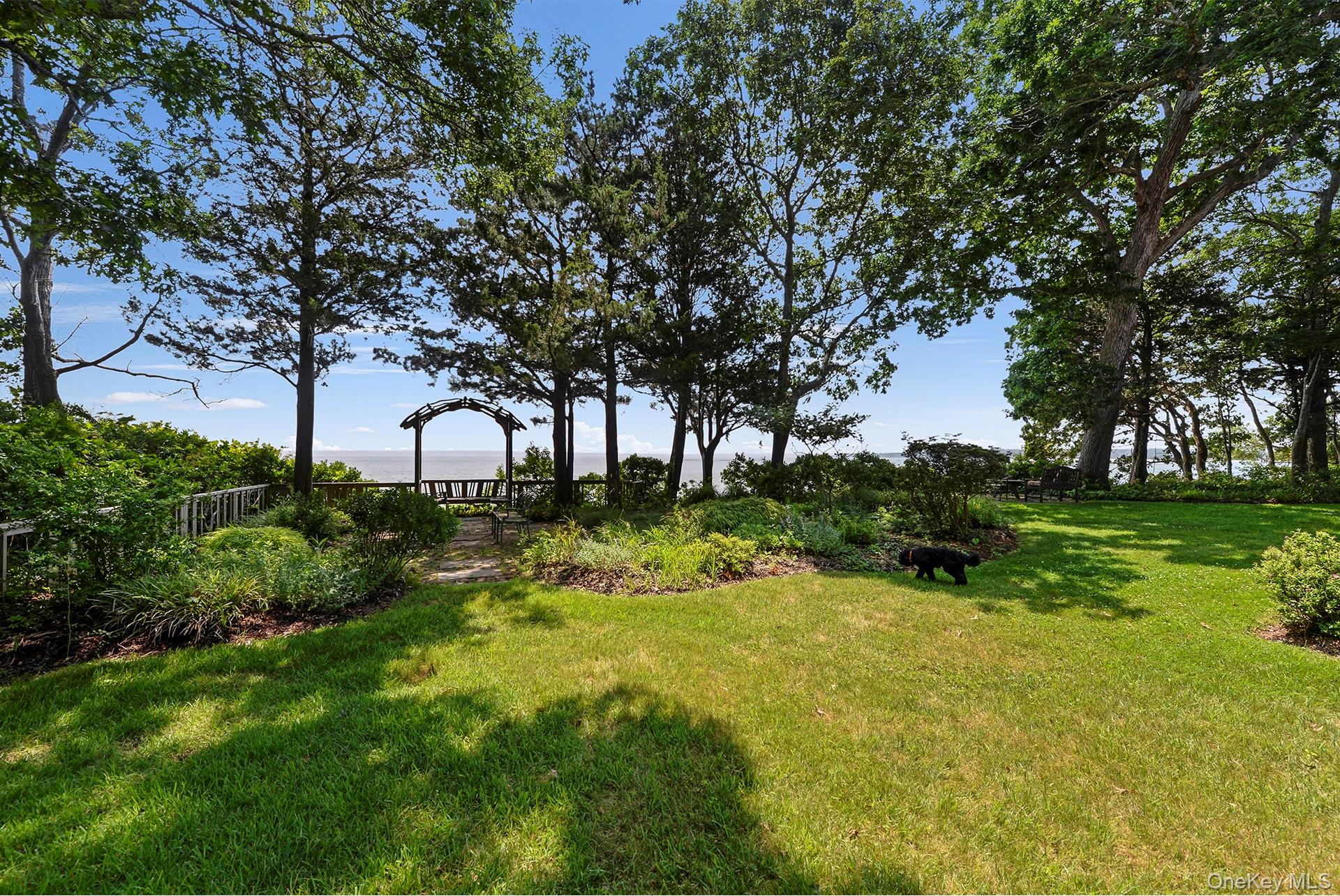 884636 Property Photo 20