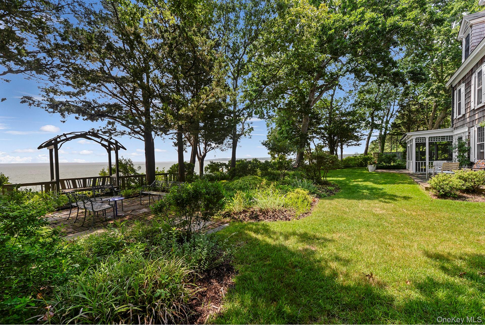 884636 Property Photo 21