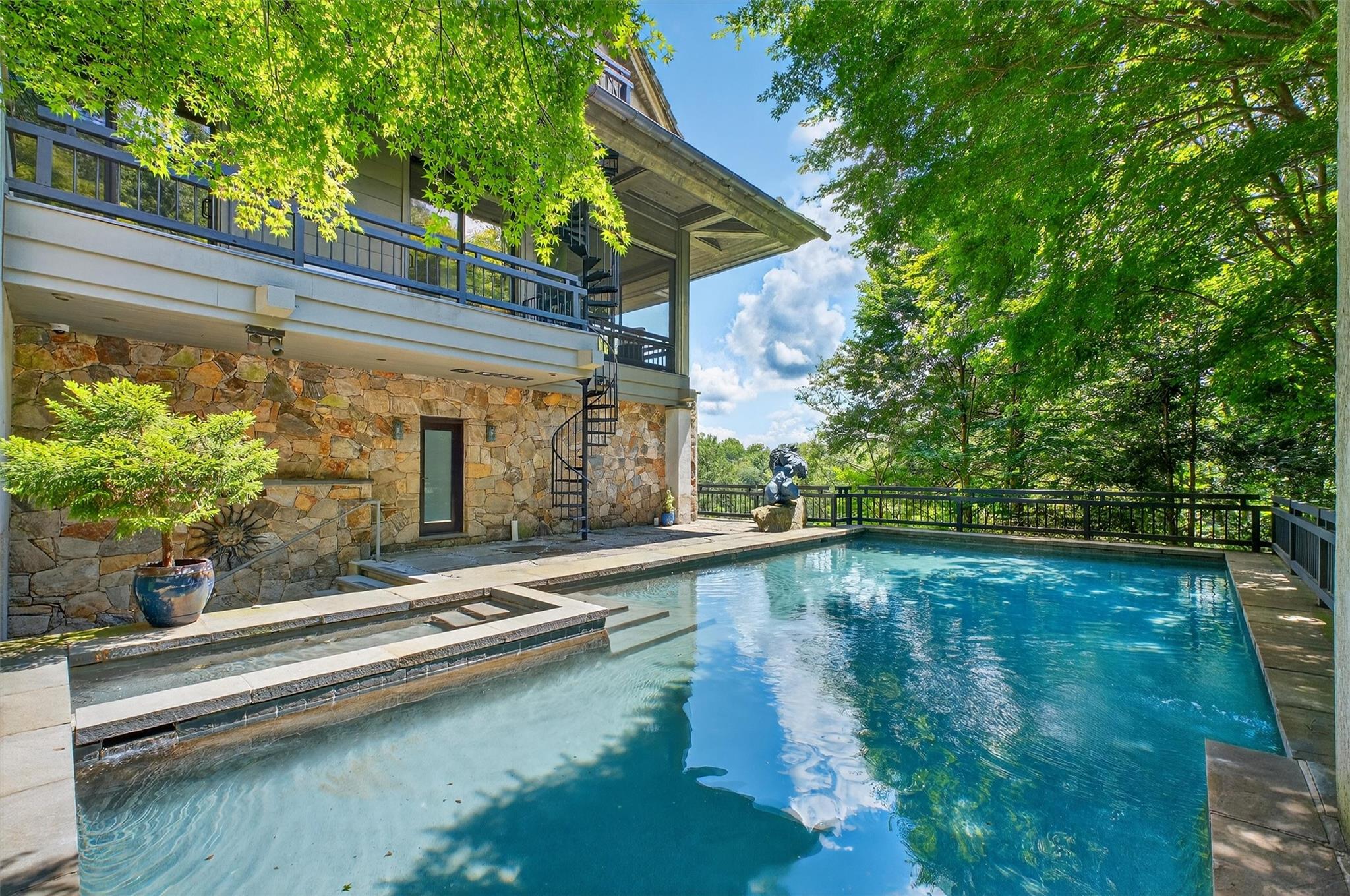 16 Gorge Lane Property Photo 1