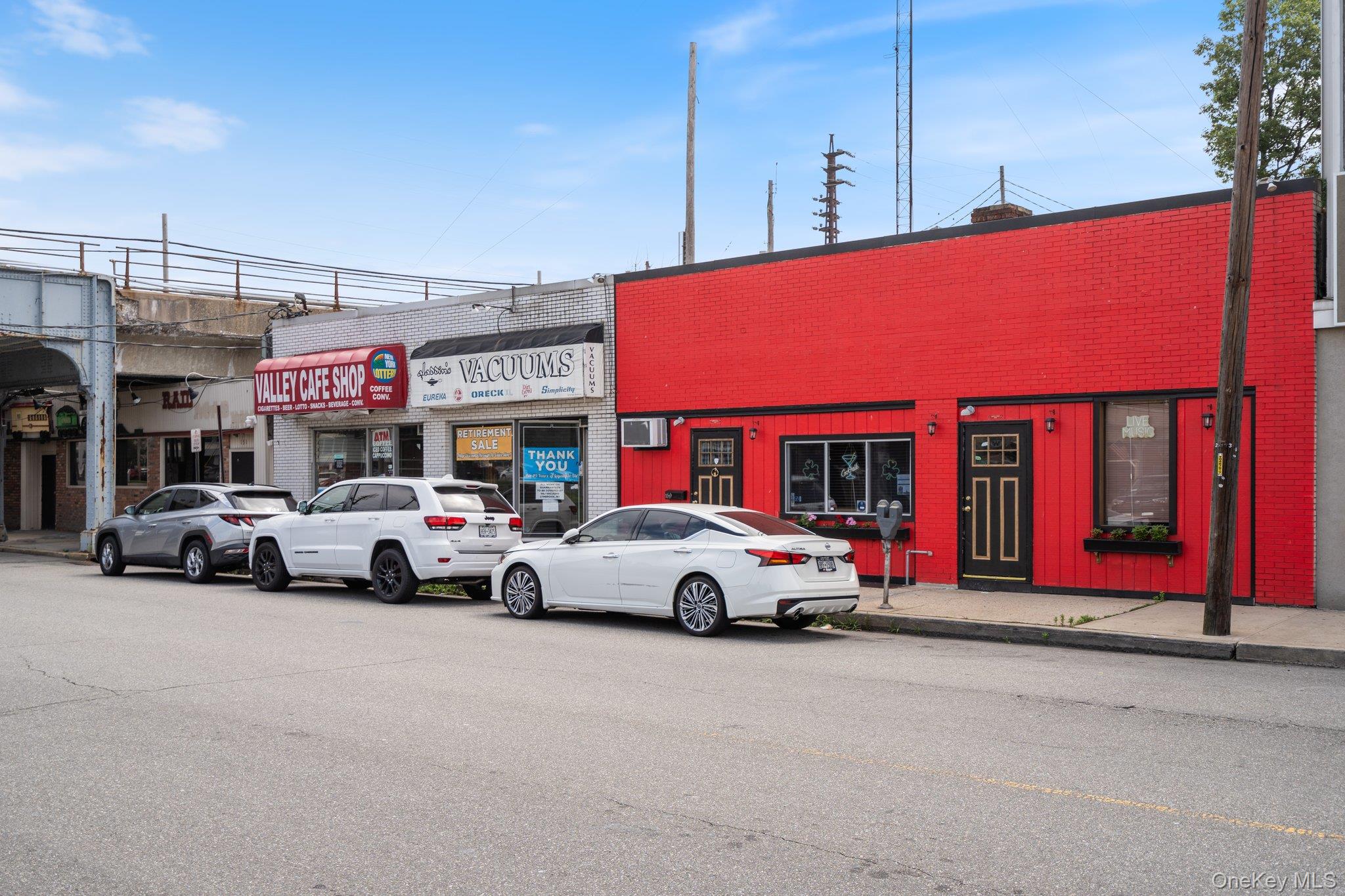 159 S Franklin Avenue Property Photo 2