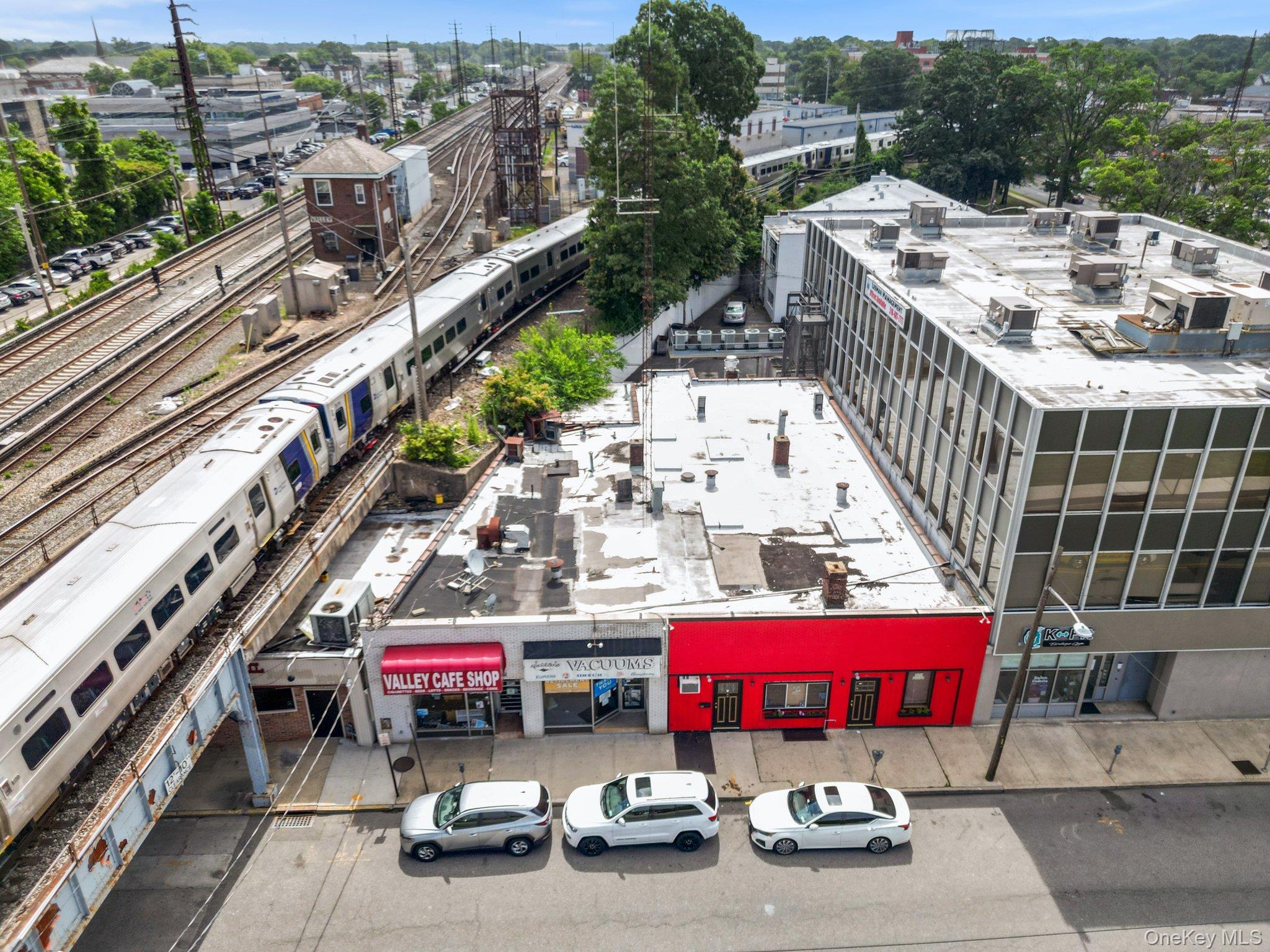159 S Franklin Avenue Property Photo 3