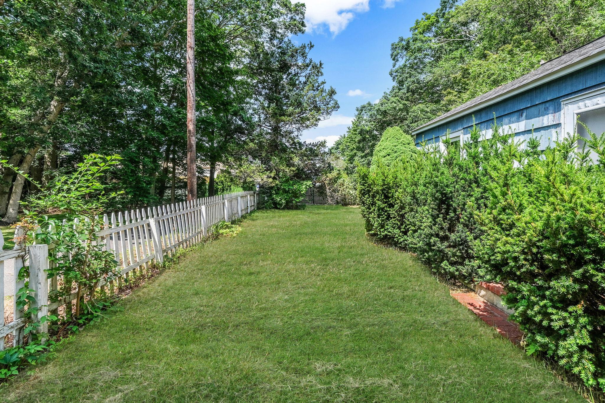 9 Private Road Property Photo 4