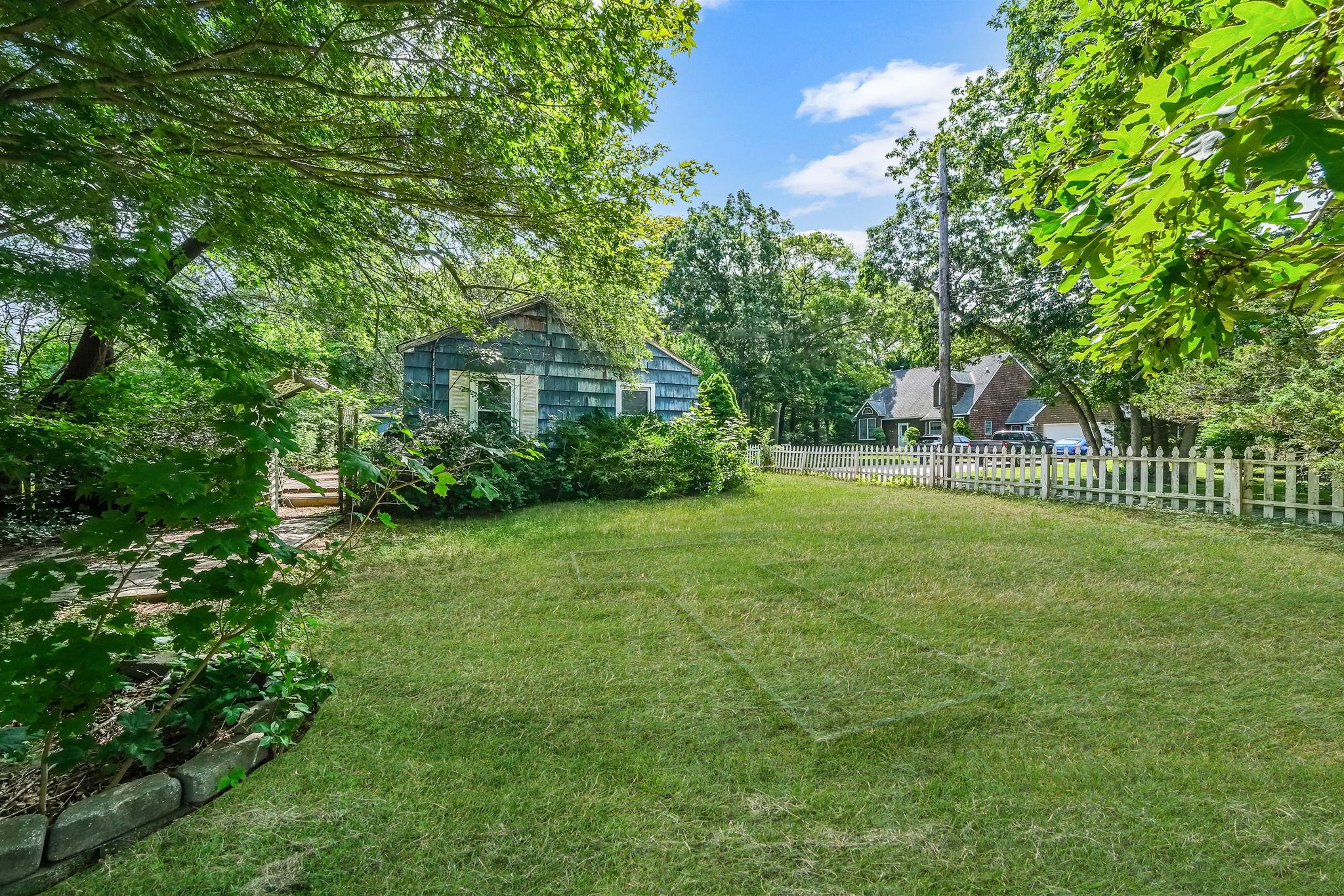 9 Private Road Property Photo 5