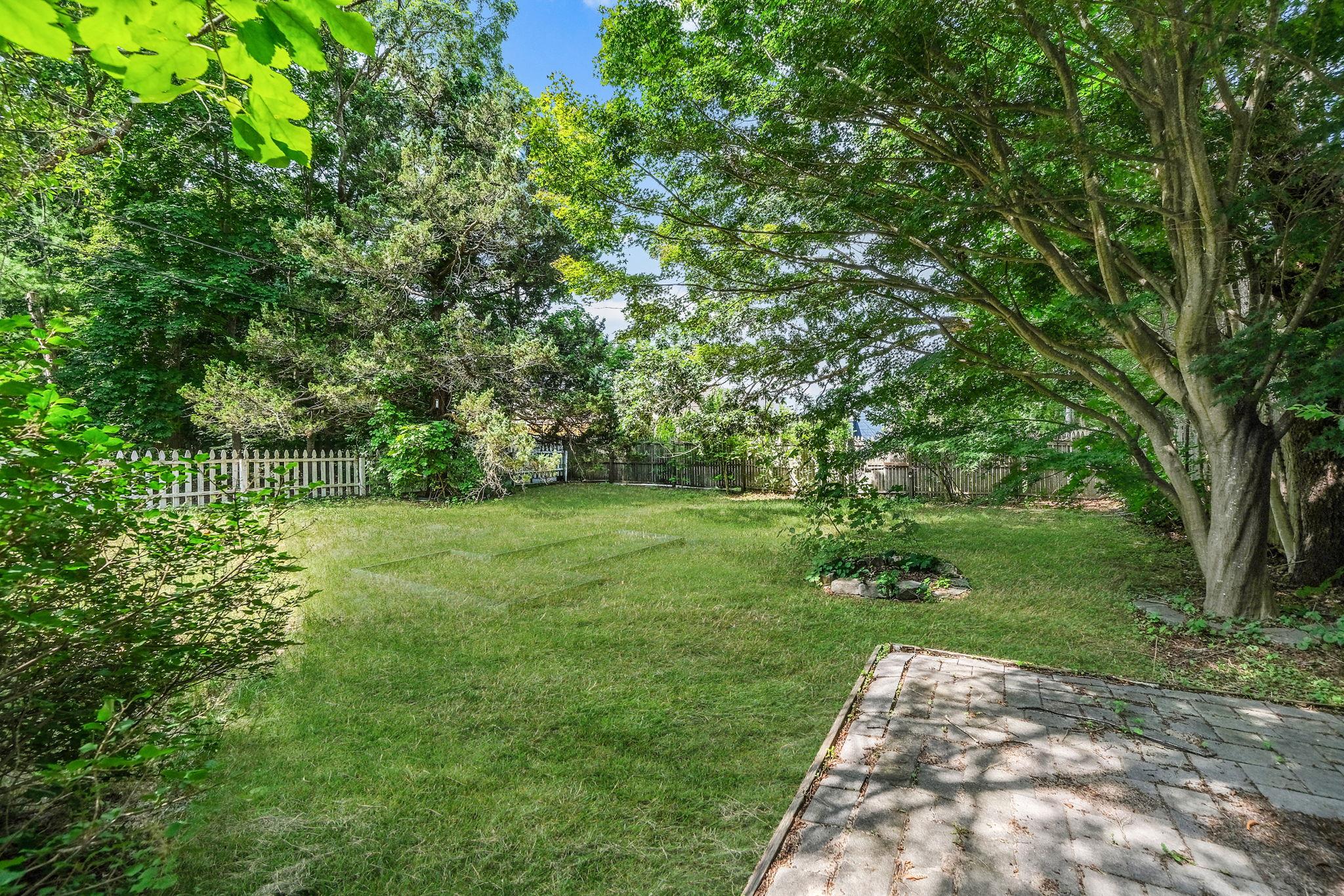 9 Private Road Property Photo 7