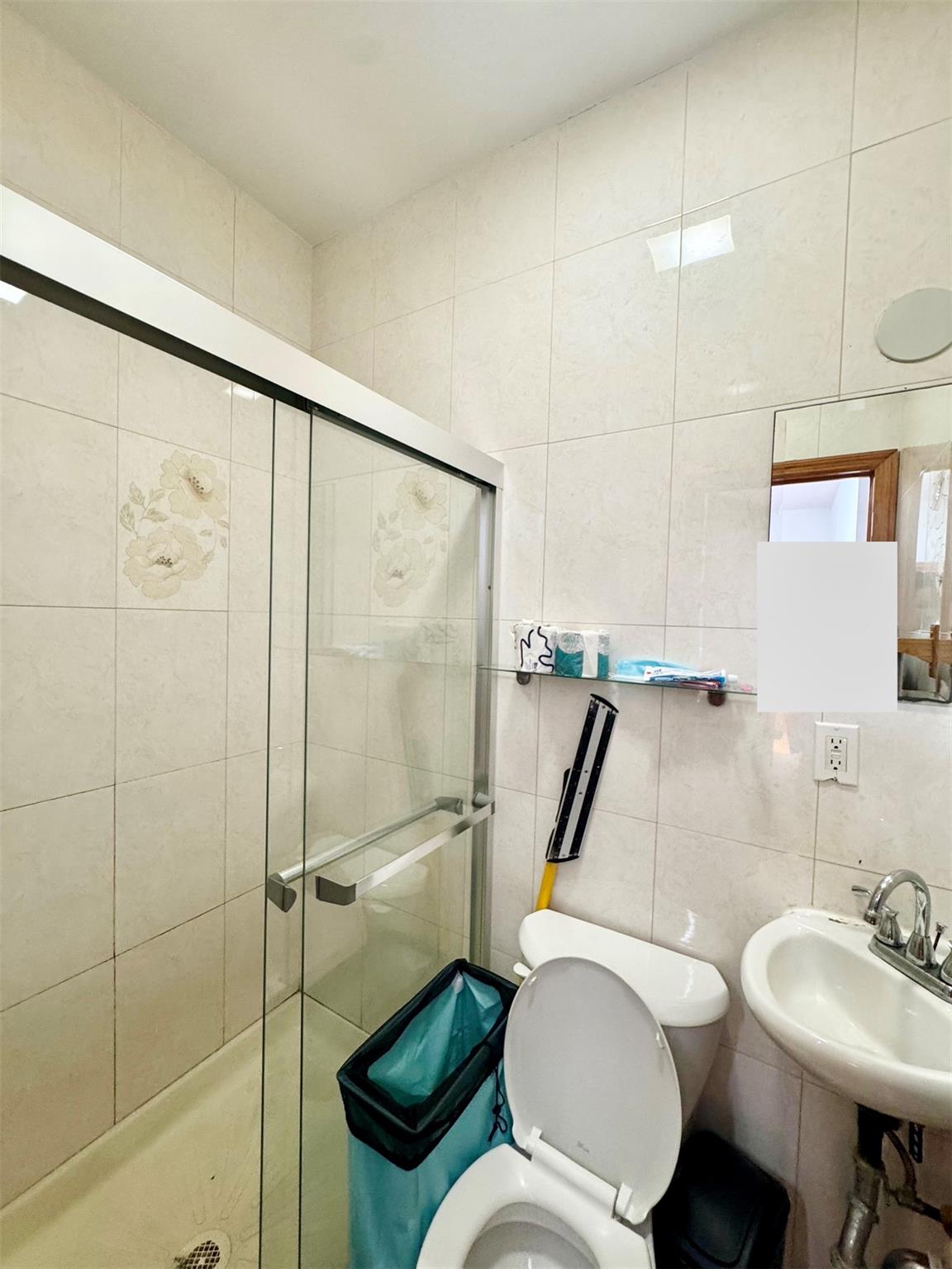 3715 93rd Street Property Photo 11