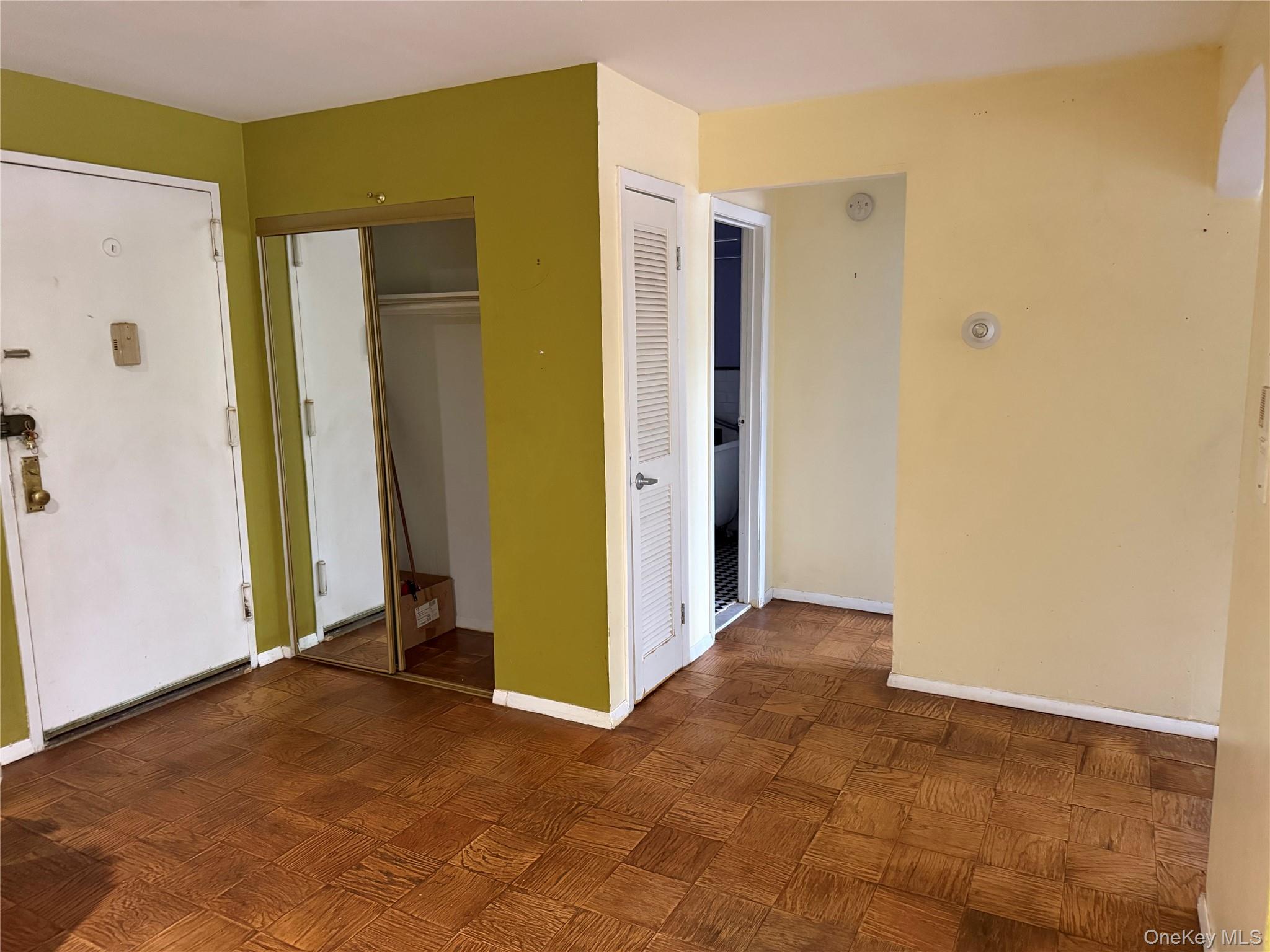 2261 Palmer Avenue 2a Property Photo 4