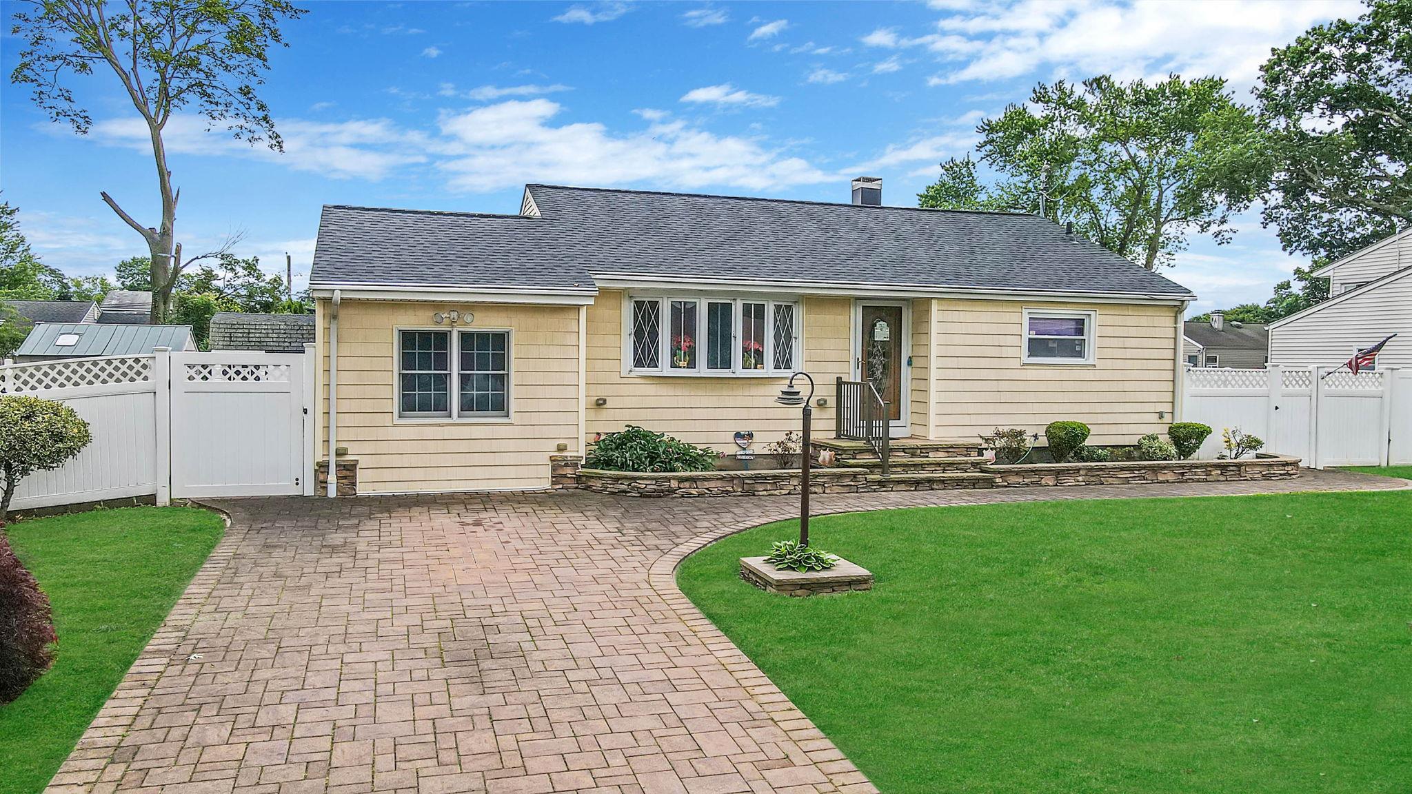 10 Harrison Street Property Photo 1