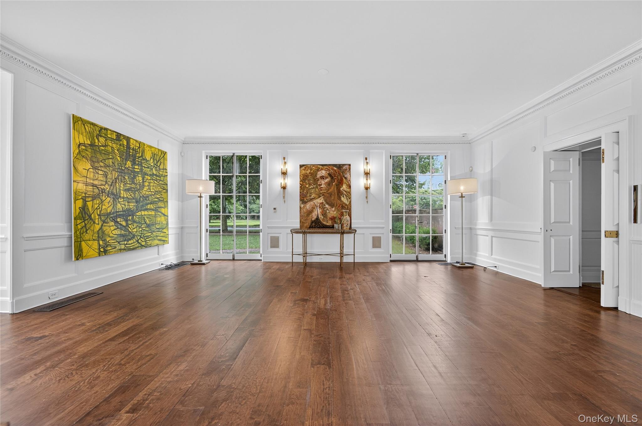 60 Piping Rock Road Property Photo 11