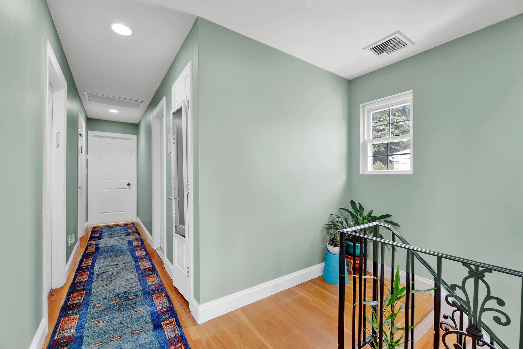 97 Burnham Avenue Property Photo 15