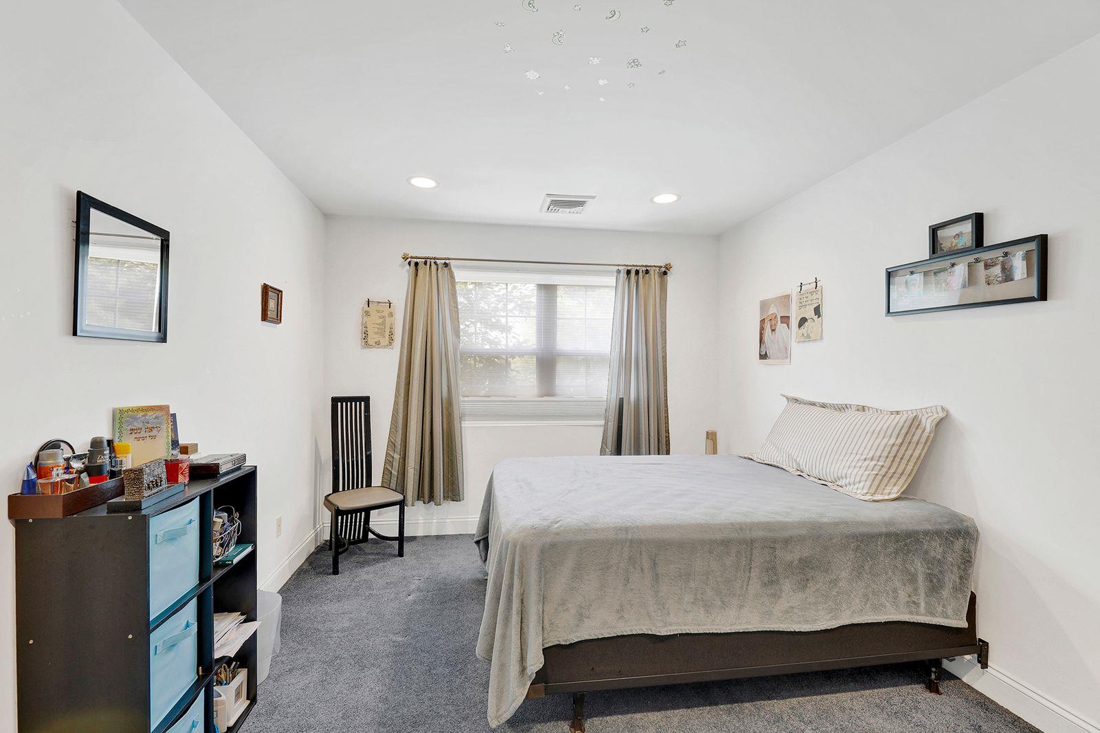 97 Burnham Avenue Property Photo 17