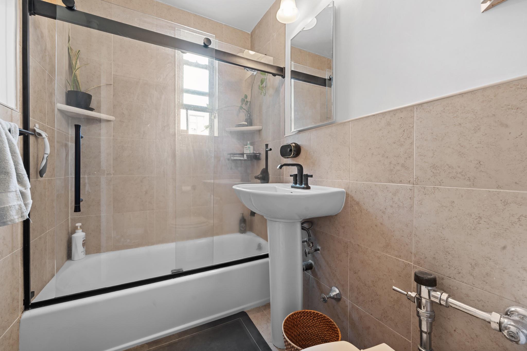 33-05 92nd Street 4b Property Photo 12