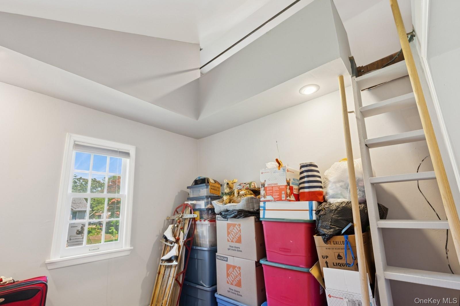 66 Lynbrook Drive Property Photo 11