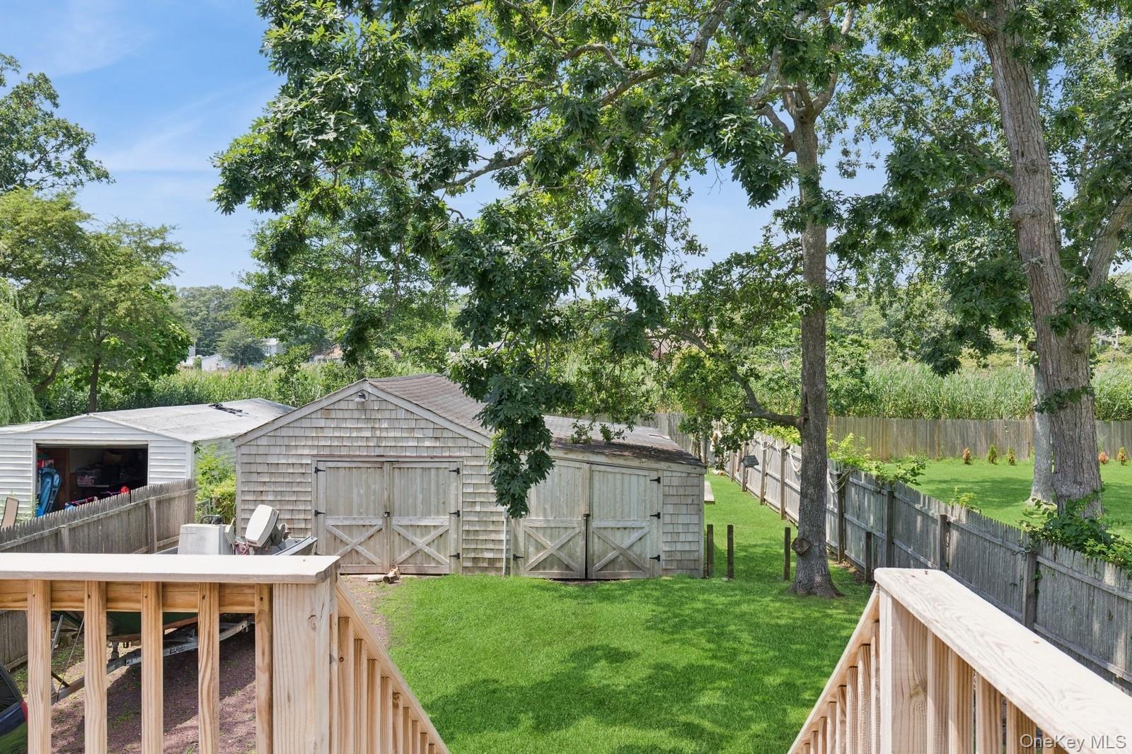 66 Lynbrook Drive Property Photo 20