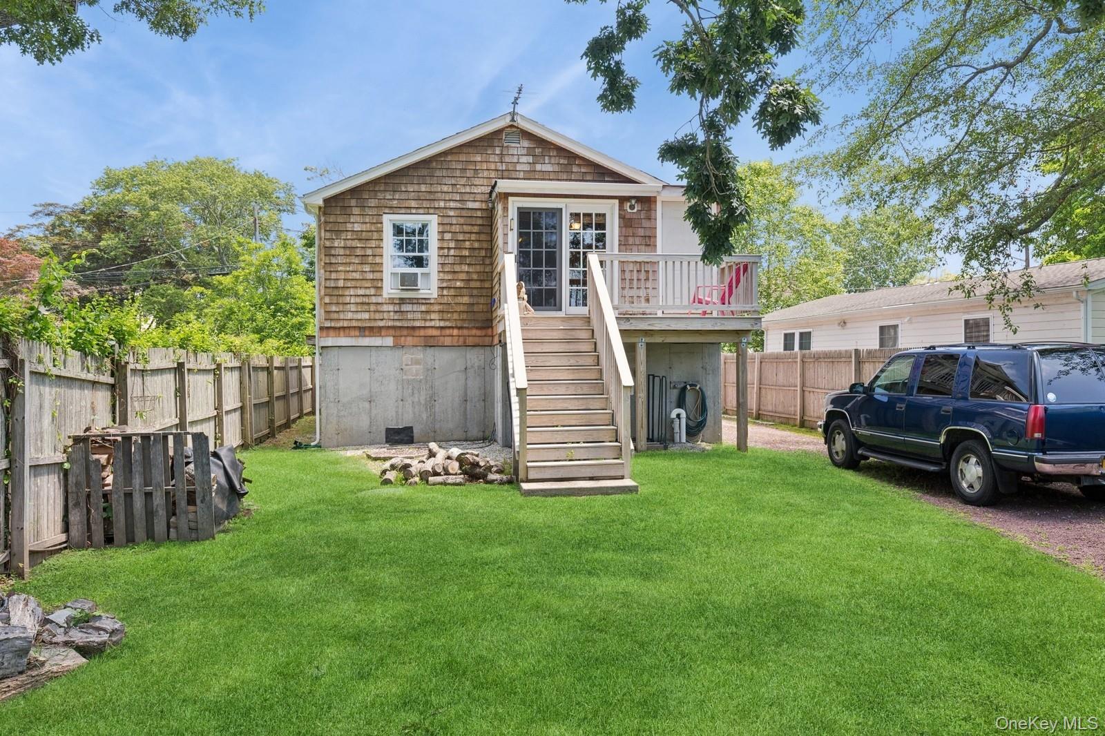 66 Lynbrook Drive Property Photo 23