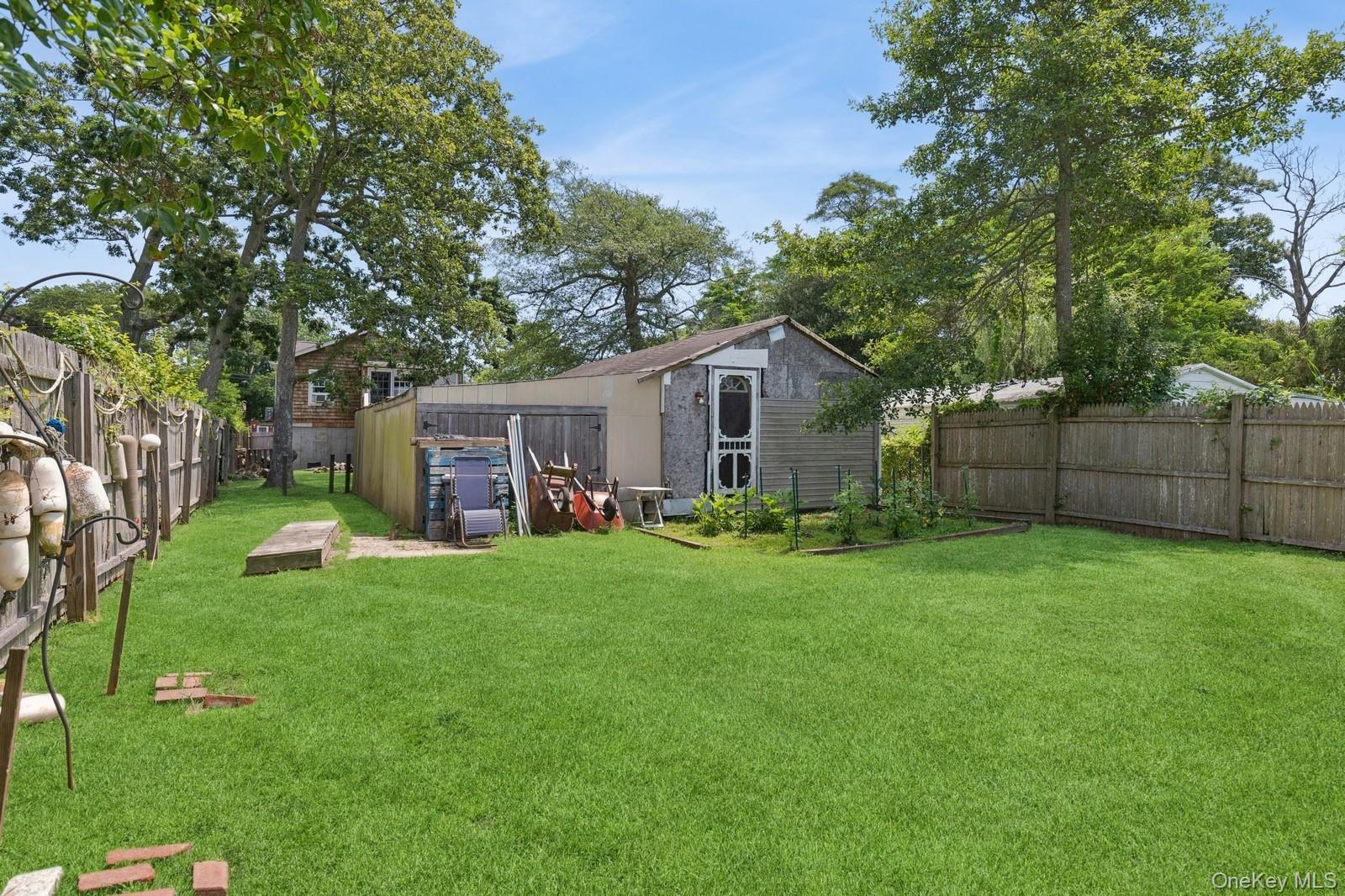 66 Lynbrook Drive Property Photo 26