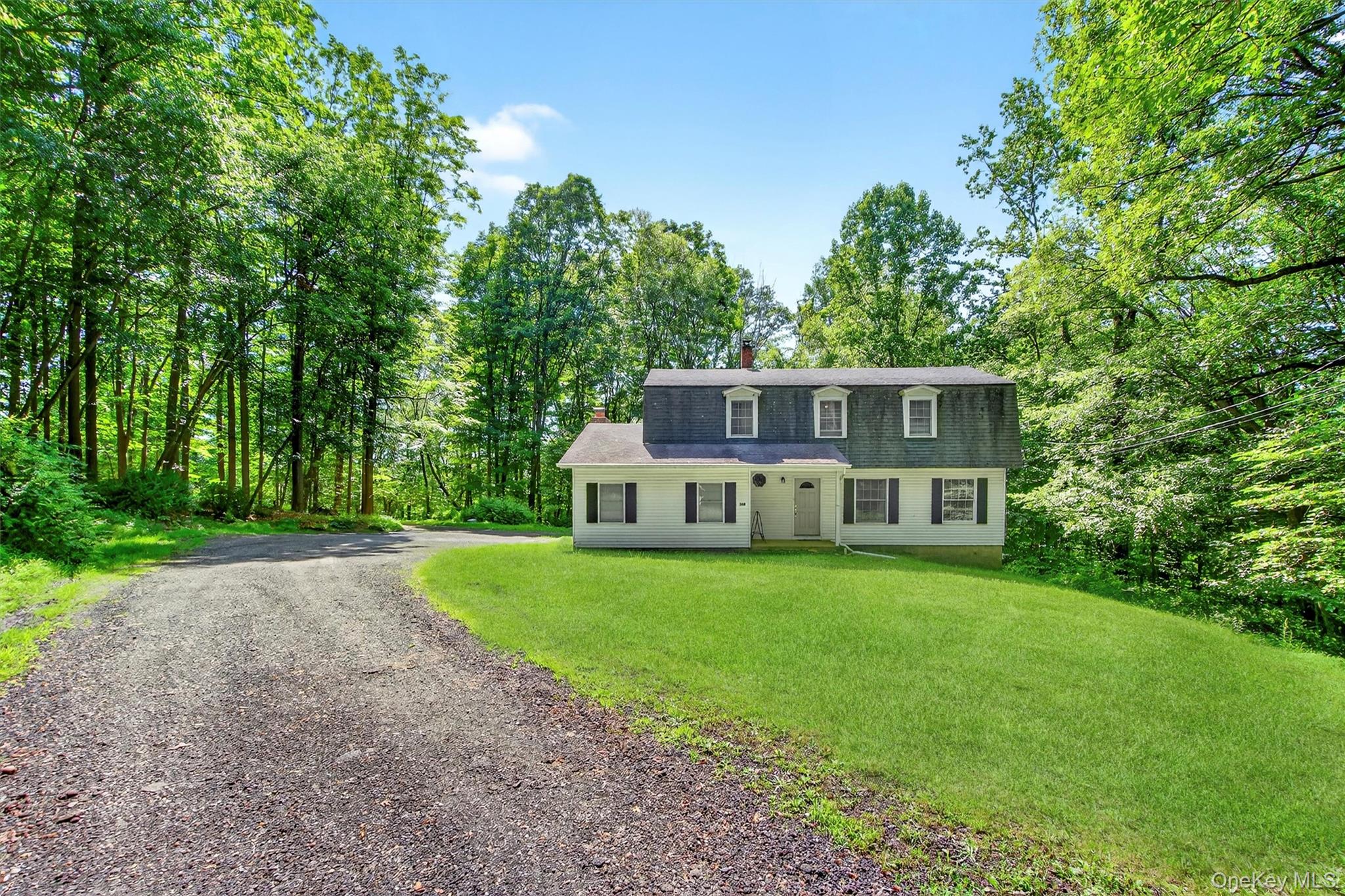 300 Estrada Road Property Photo 16