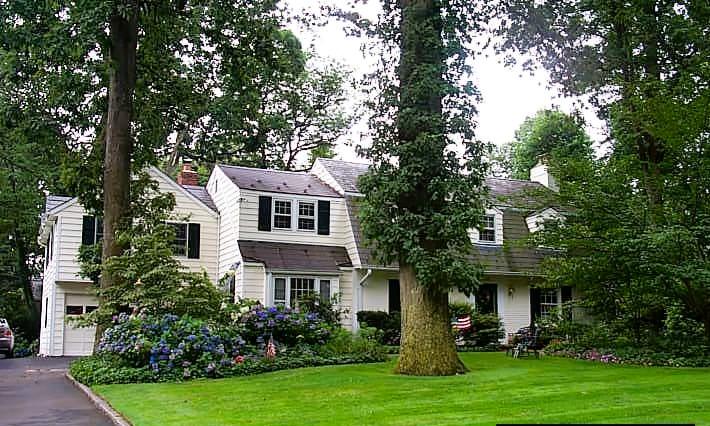 228 Dogwood Lane