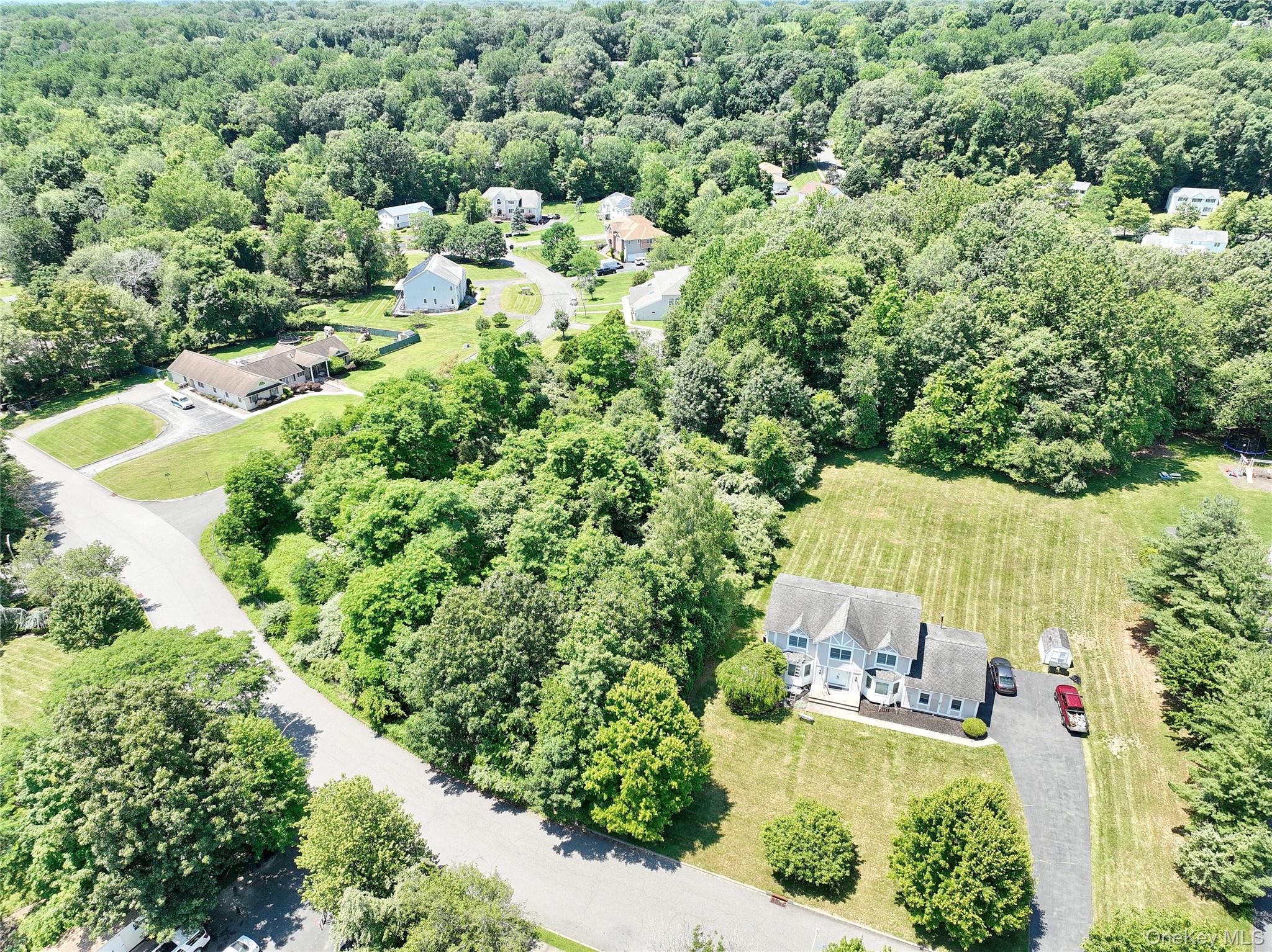 10 Fosse Court Property Photo 14