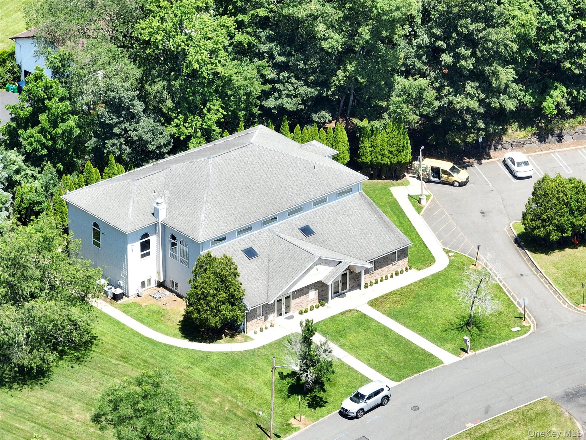 10 Fosse Court Property Photo 15