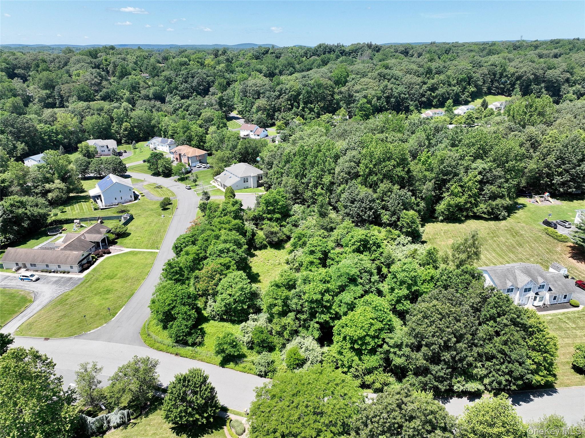 10 Fosse Court Property Photo 16