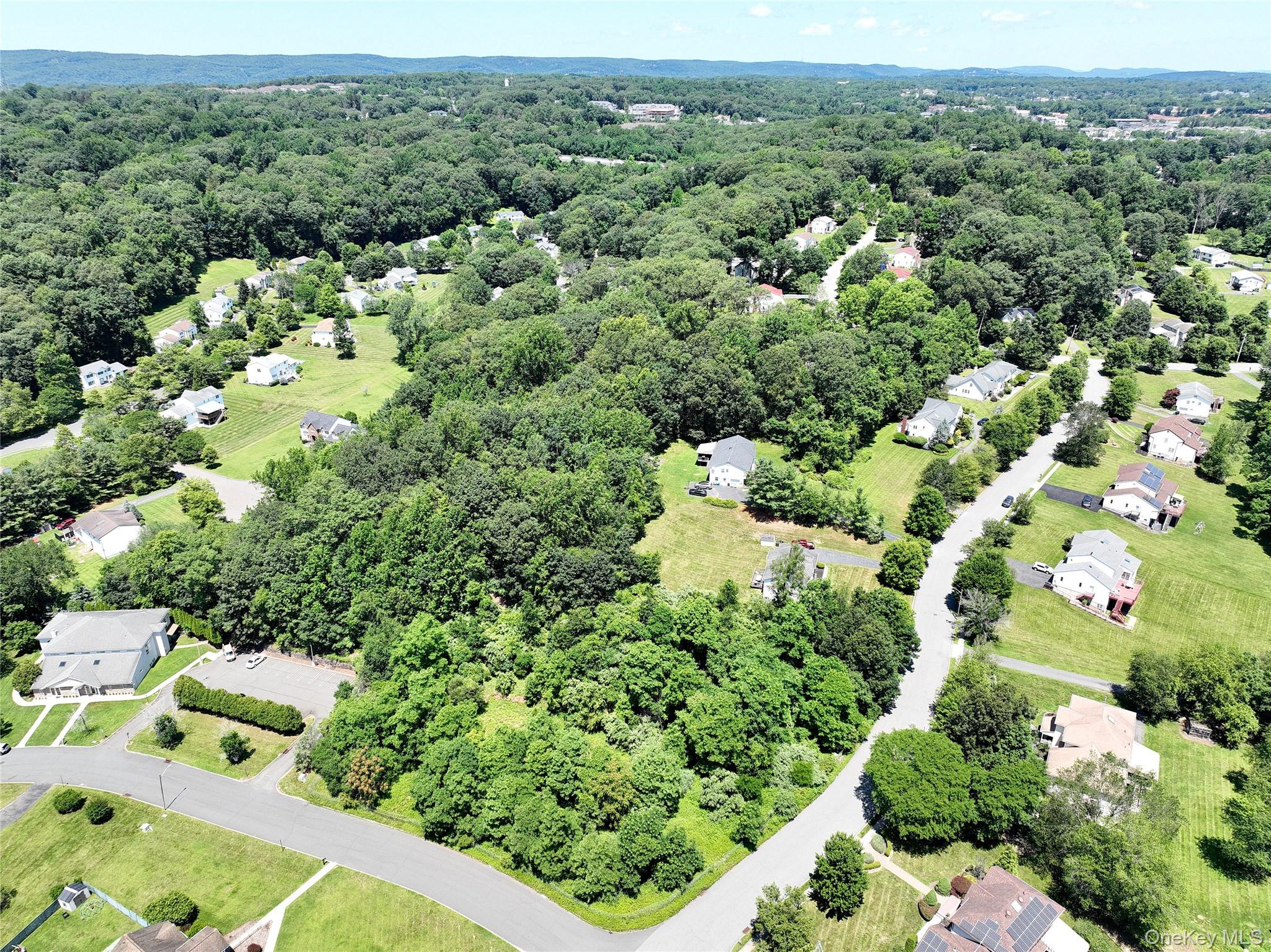 10 Fosse Court Property Photo 17