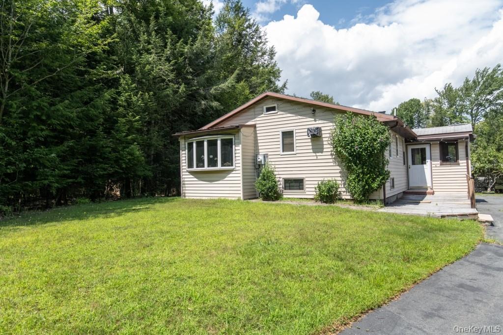 139 Haddock Road Property Photo 4