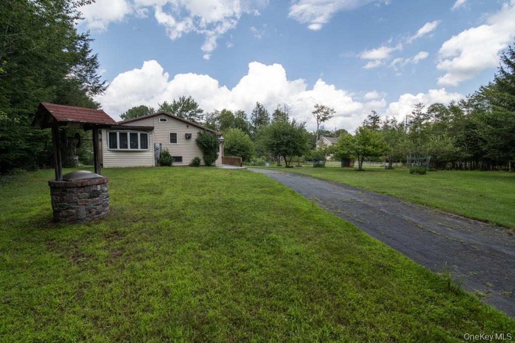 139 Haddock Road Property Photo 5