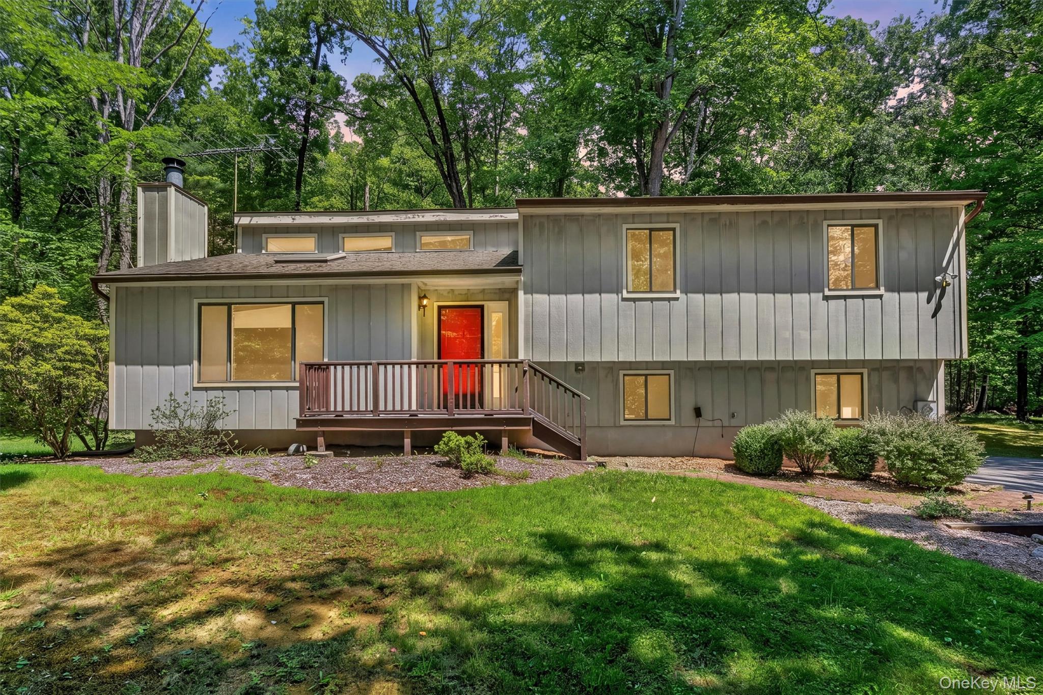 98 Wildwood Circle Property Photo 1