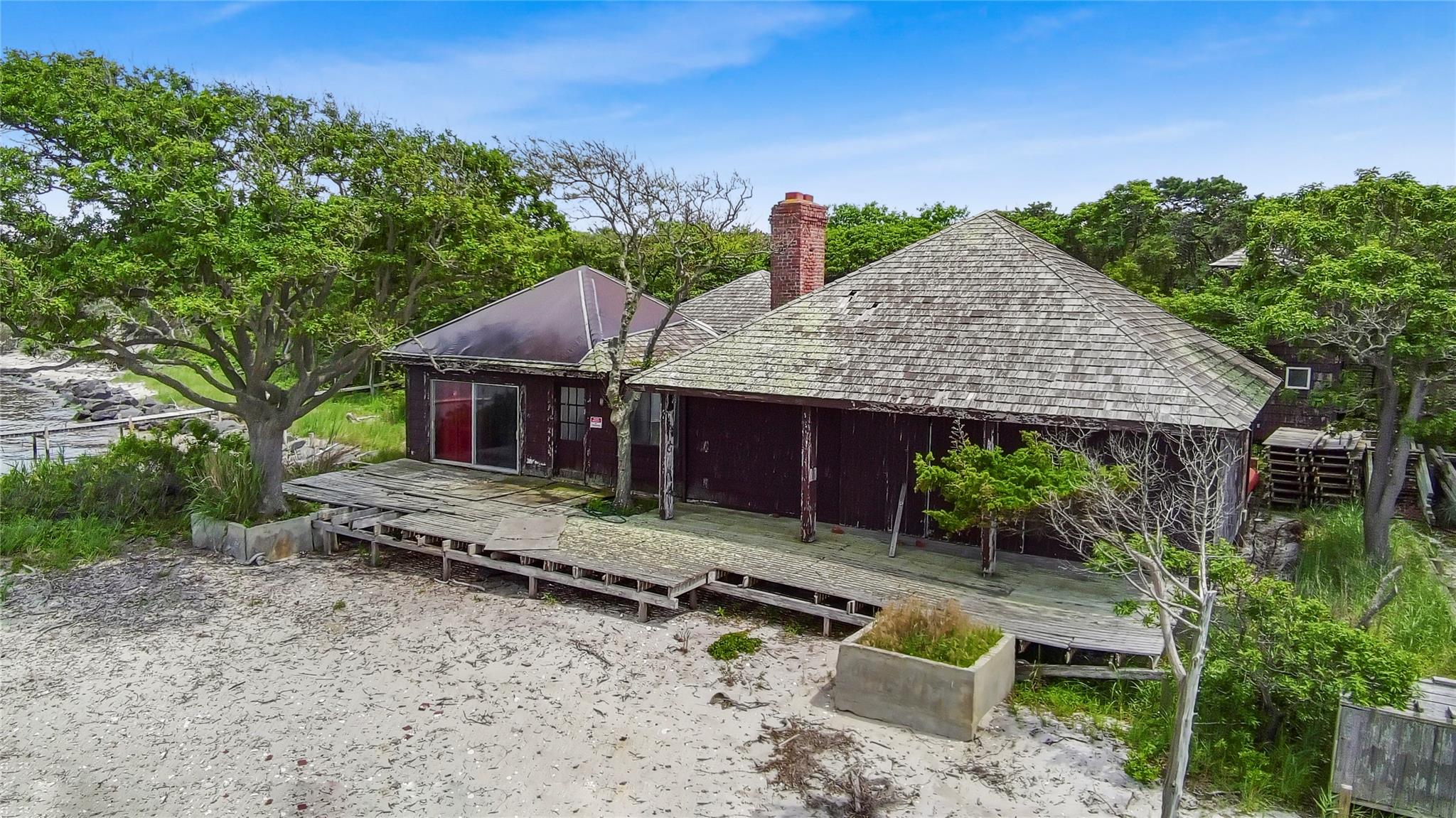 466 Great South Bay Walk Property Photo 4