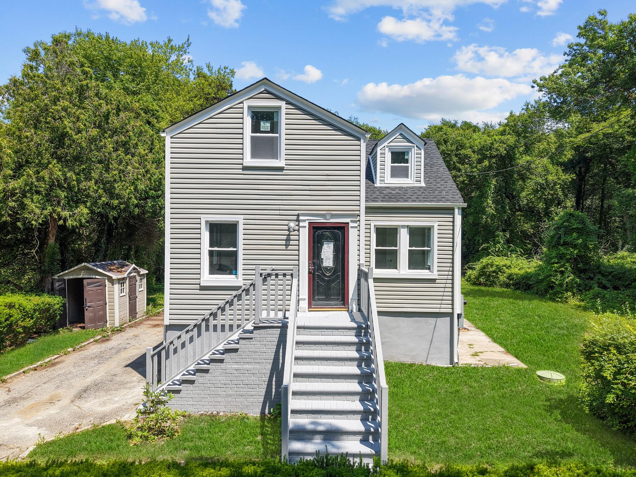 35 Cypress Street Property Photo 1