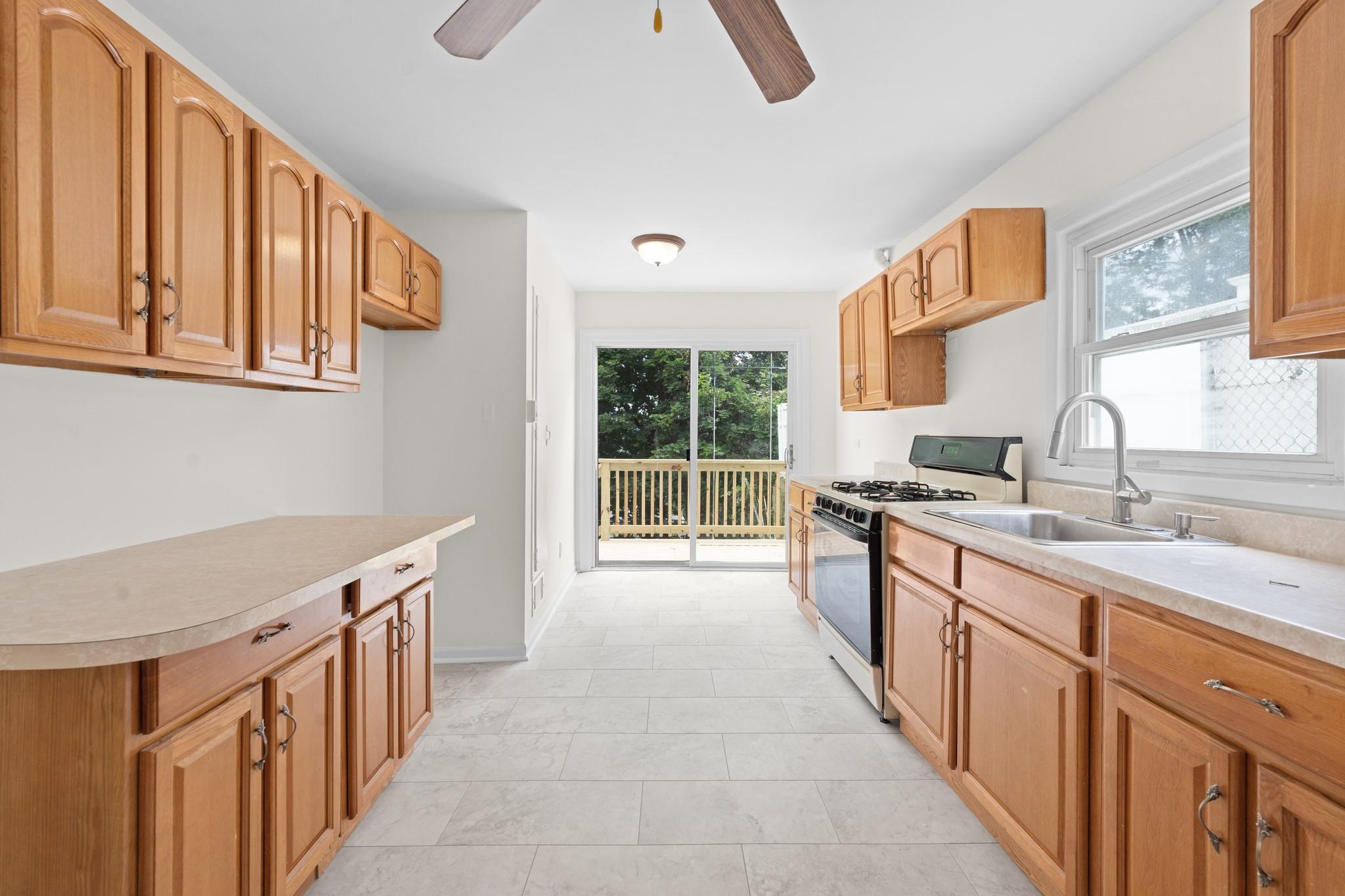 690 Corbalis Place Property Photo 1