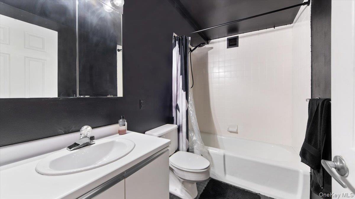 1020 Warburton Avenue 9c Property Photo 10