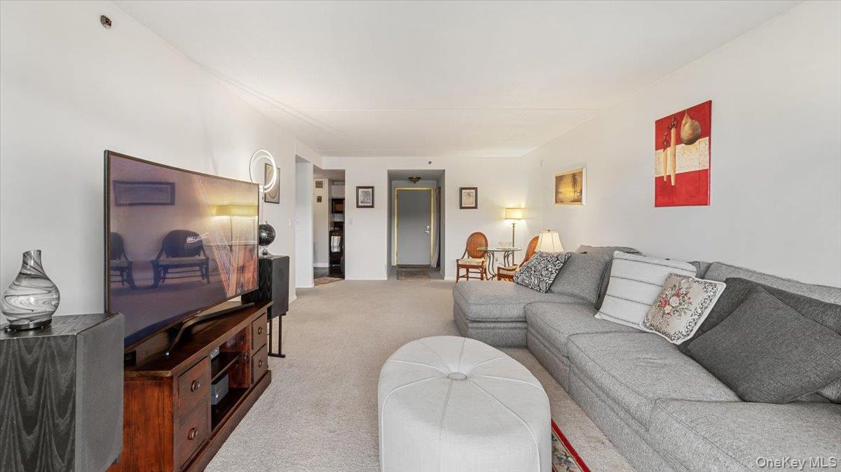 1020 Warburton Avenue 9c Property Photo 20