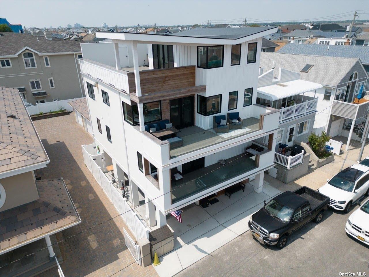 7 Indiana Avenue Property Photo 1