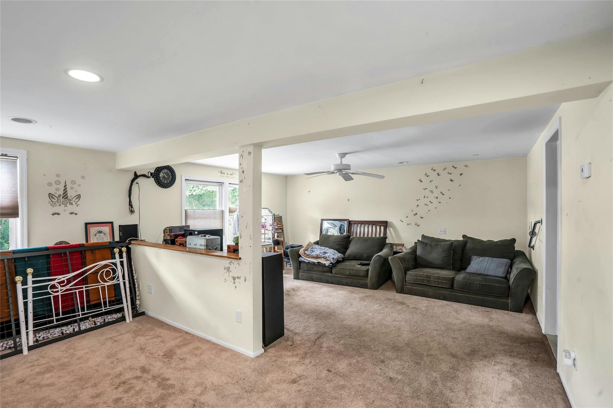 11 Grove Avenue Property Photo 16