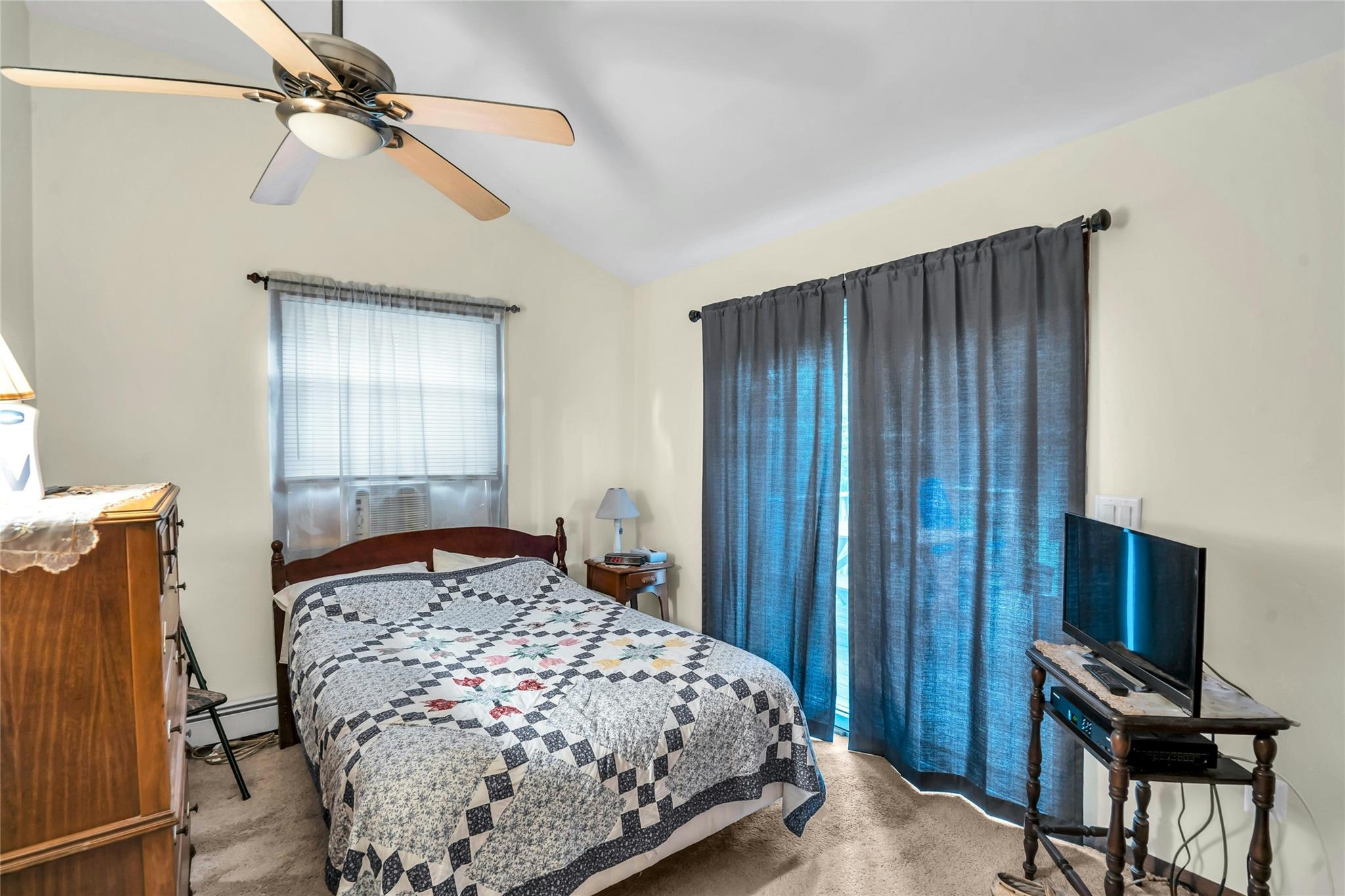 11 Grove Avenue Property Photo 30