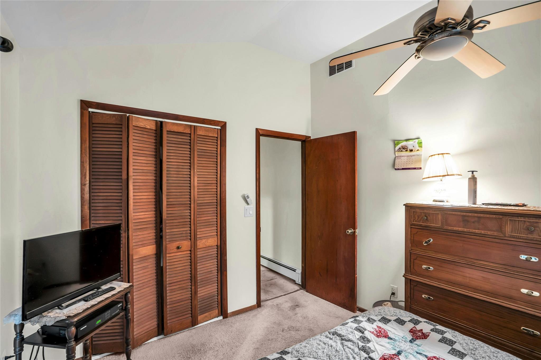 11 Grove Avenue Property Photo 31