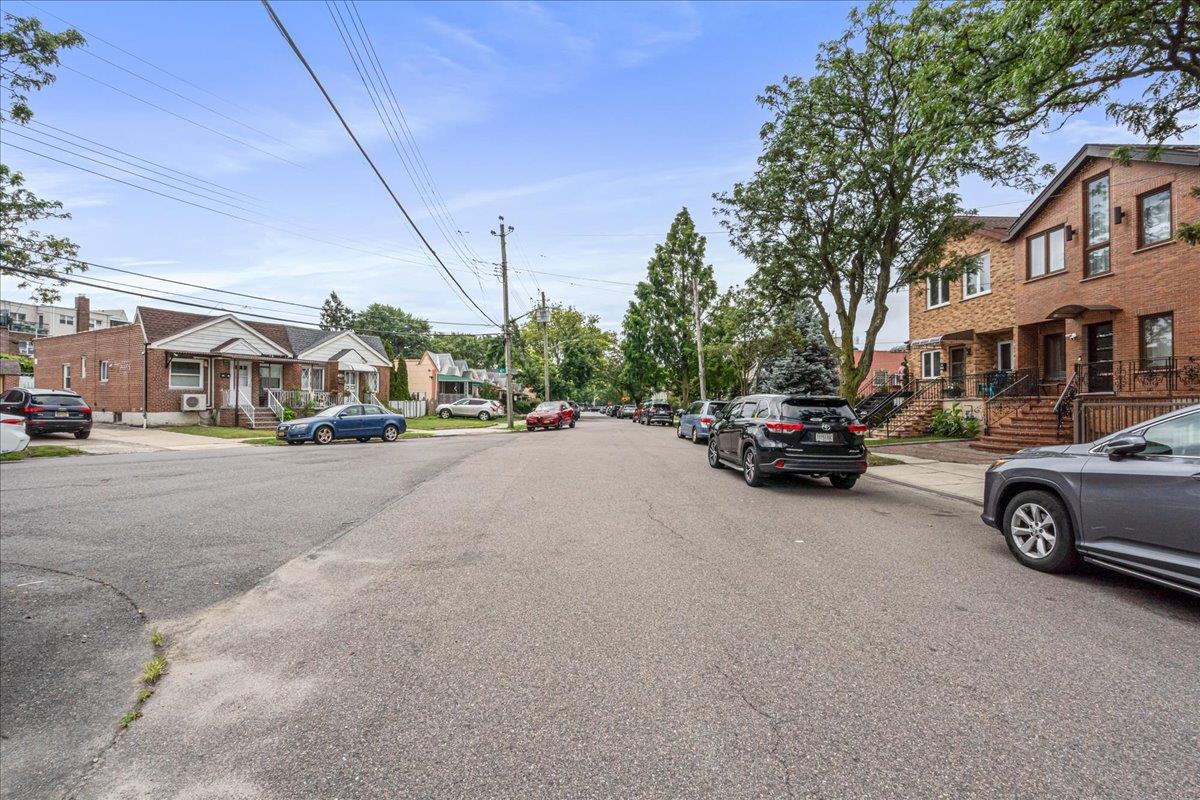 53-26 61st Street Property Photo 36