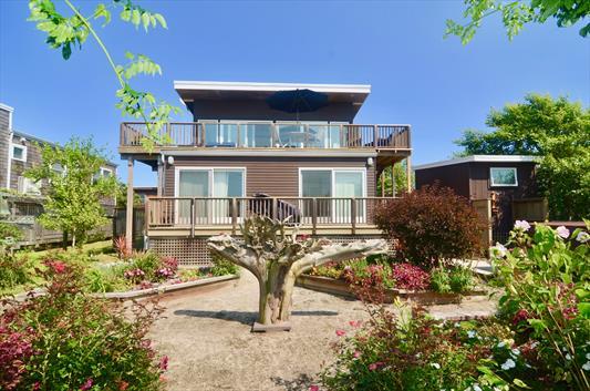 33 Schooner Walk Property Photo 1