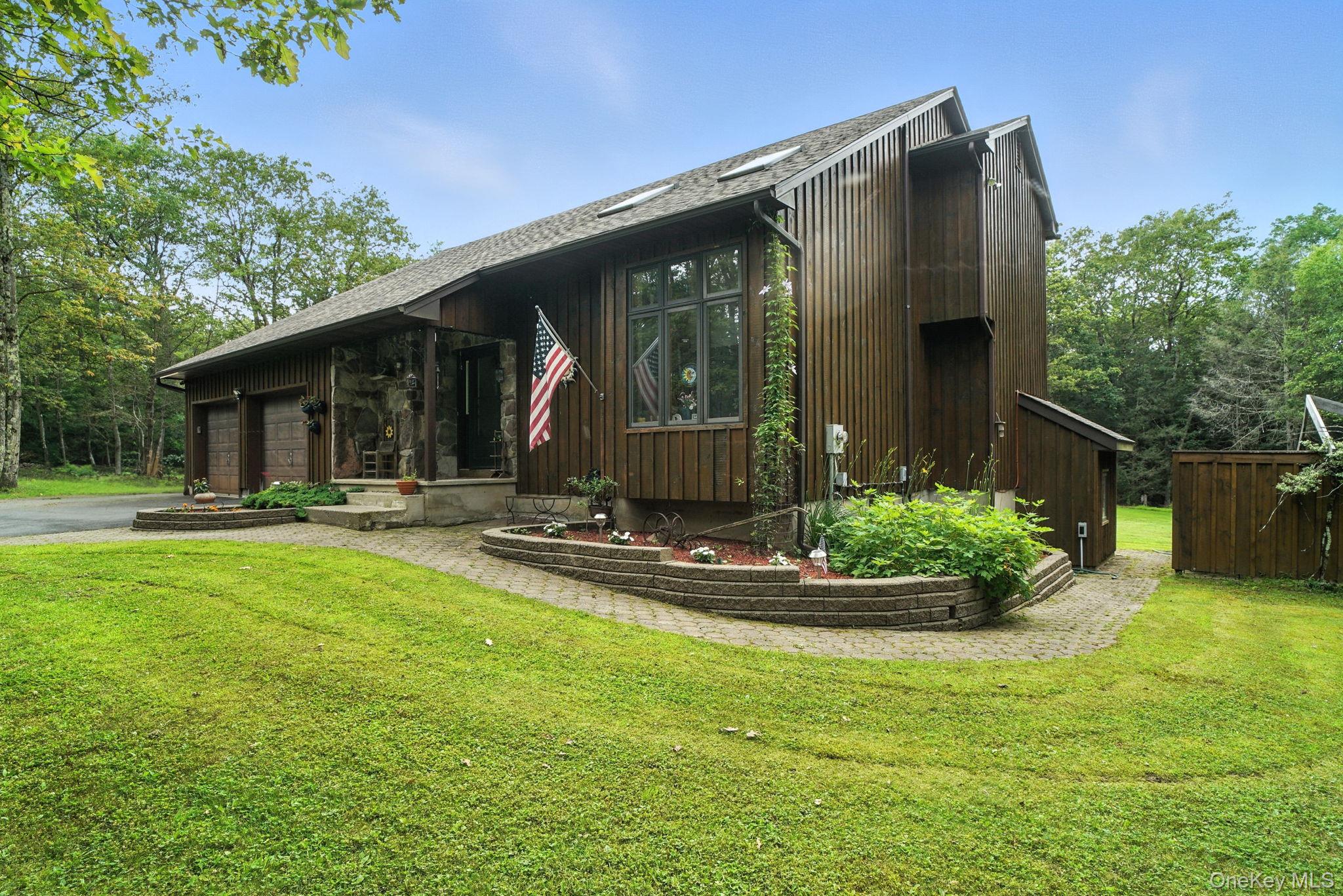 139 Renner Road Property Photo 1